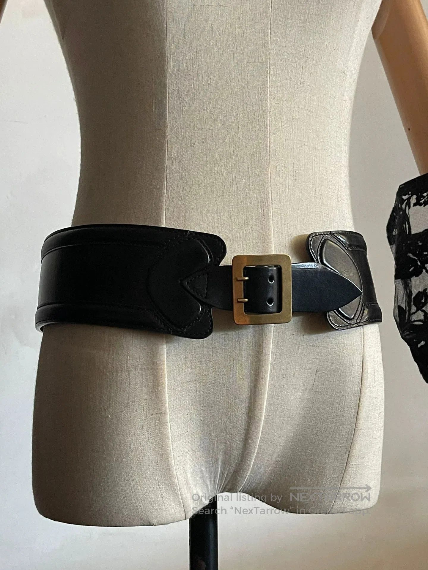 Alexander McQueen Alexander McQueen Leather Waist Belt. Size ONE SIZE - 2 Thumbnail