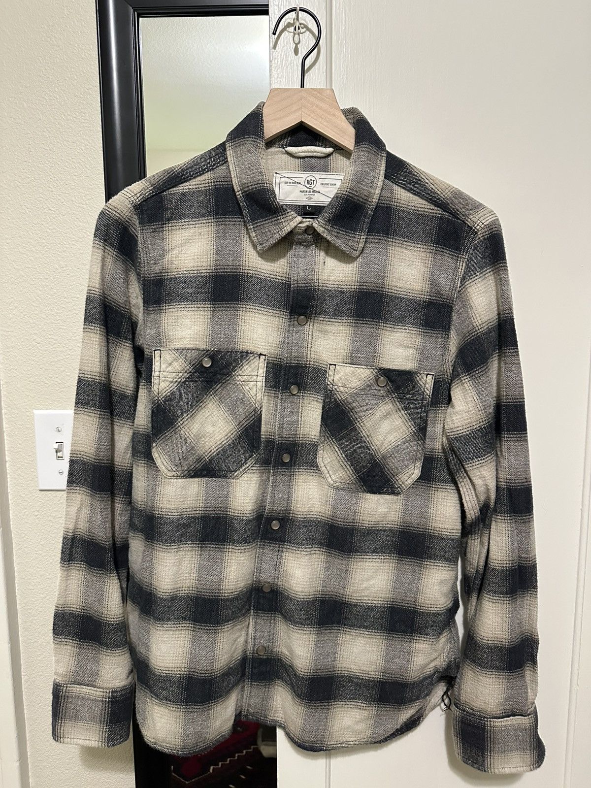 Rogue Territory Rogue Territory - BM Shirt Natural Brushed Plaid Size US L / EU 52-54 / 3 - 1 Thumbnail