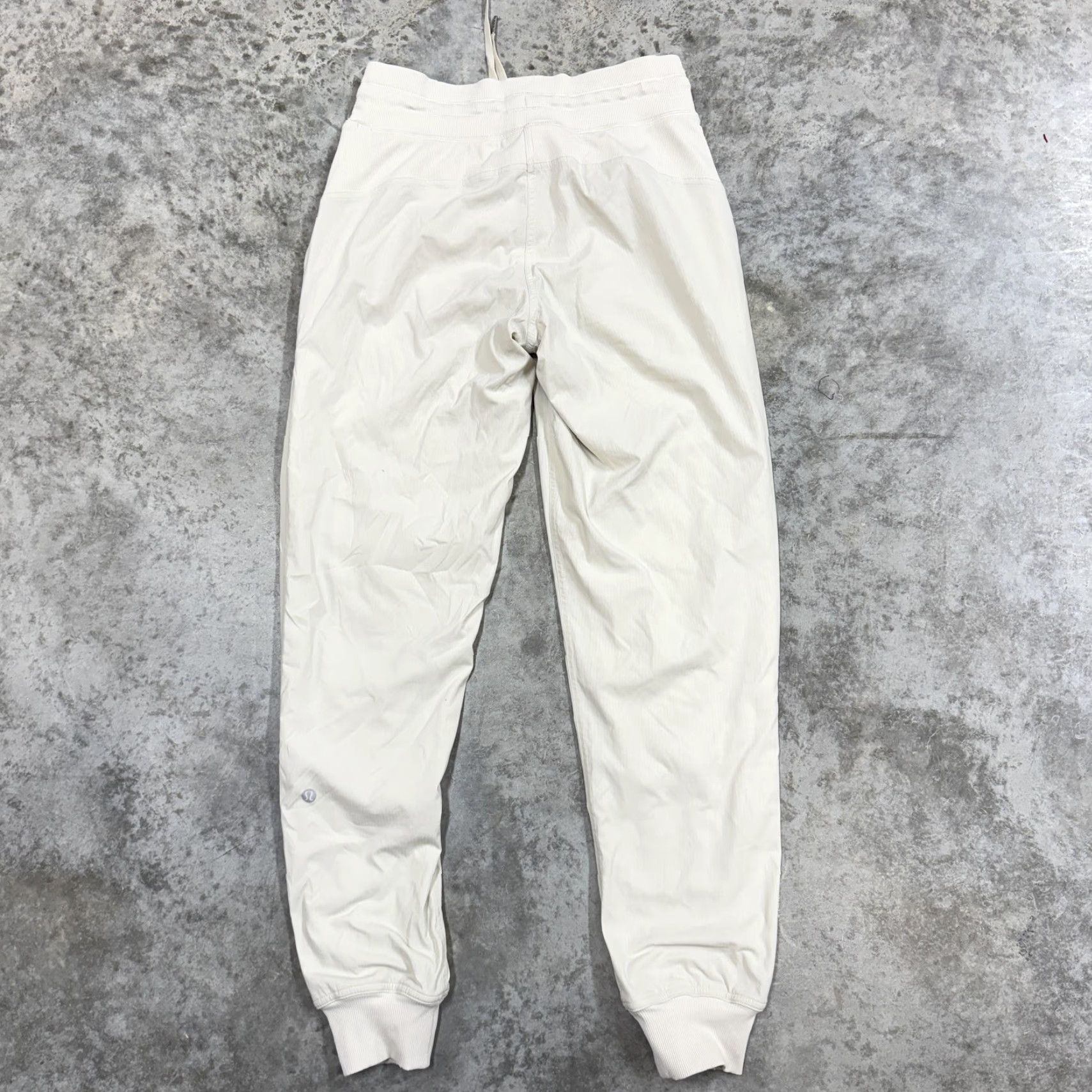 Lululemon VINTAGE Lululemon Jogger Pants Womens 4 White LW5ENPS Drawstring Ankle Cuff Athleisure Size 27" / US 4 / IT 40 - 4 Thumbnail