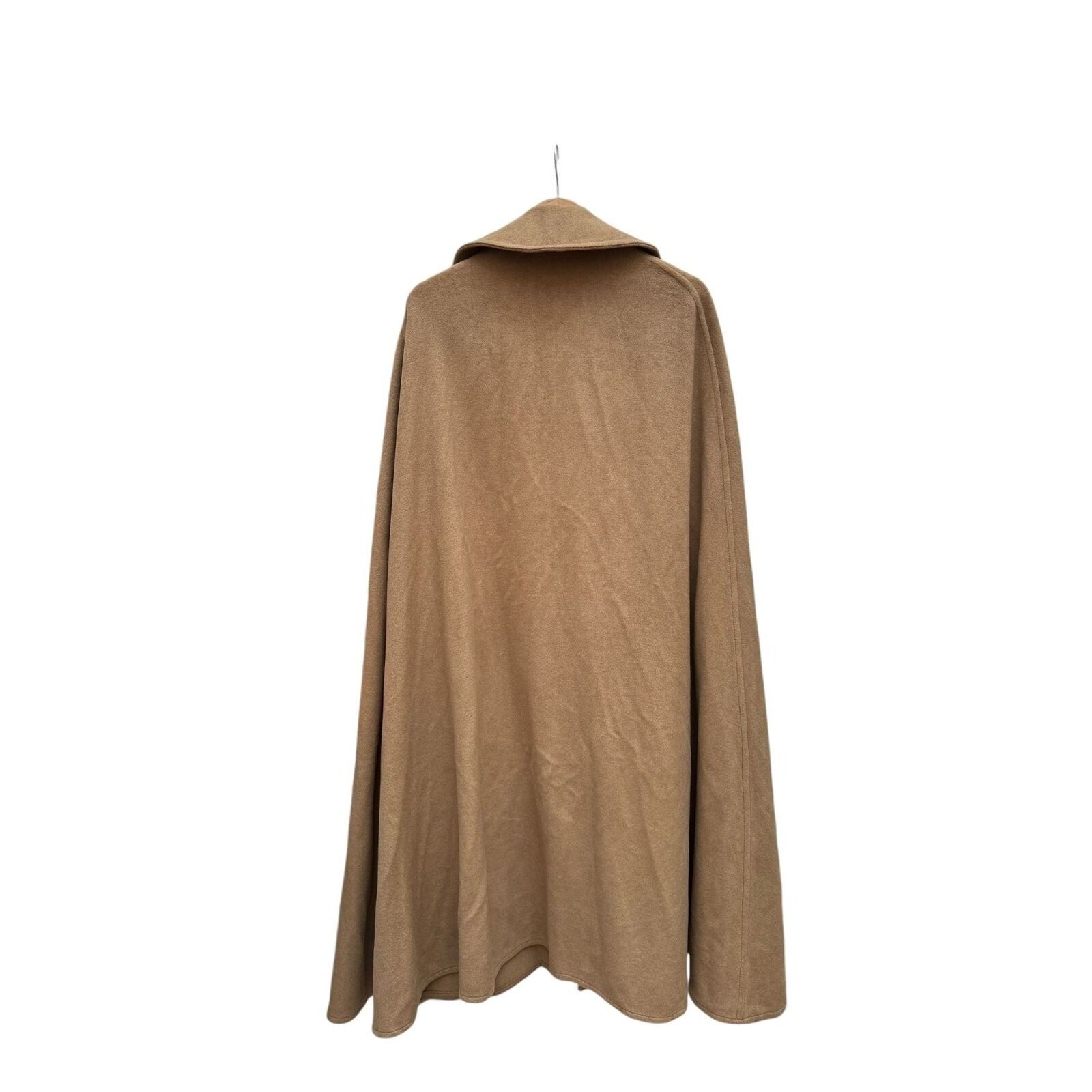 Celine Vintage 1970s Brown Wool Cape Size M / US 6-8 / IT 42-44 - 8 Thumbnail