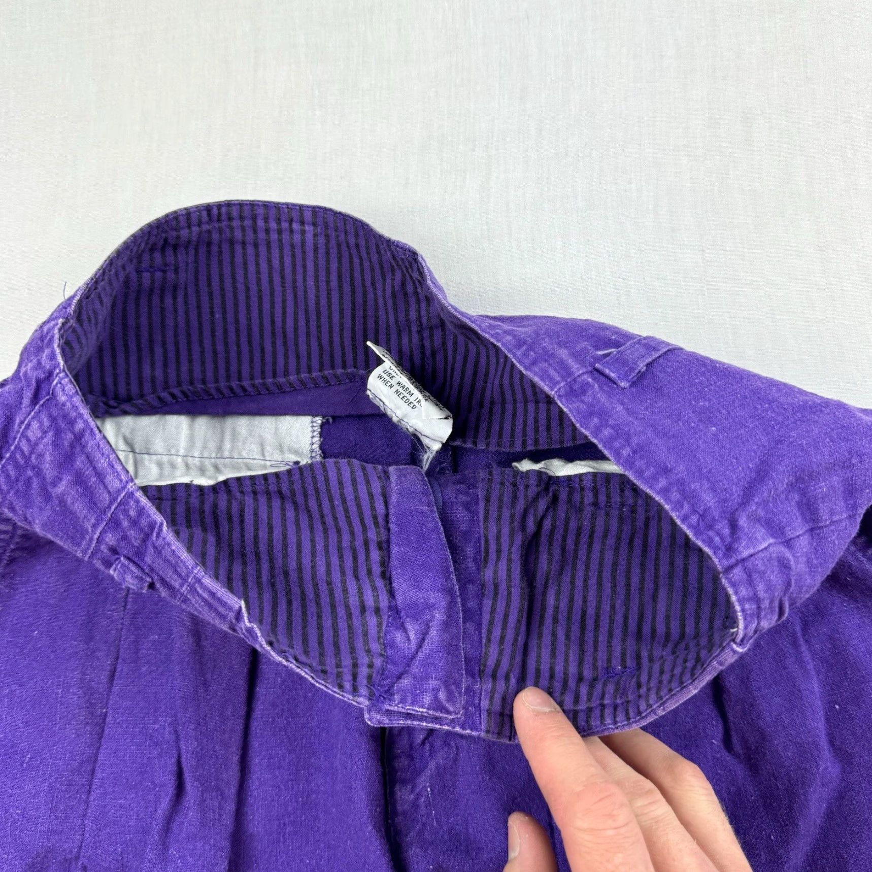 Vintage VINTAGE Laura C’est Jolie Shorts Womens 11/12 High Waist Hipster Purple 1980s 80s Mens? Women’s Size 32" / US 10 / IT 46 - 4 Thumbnail