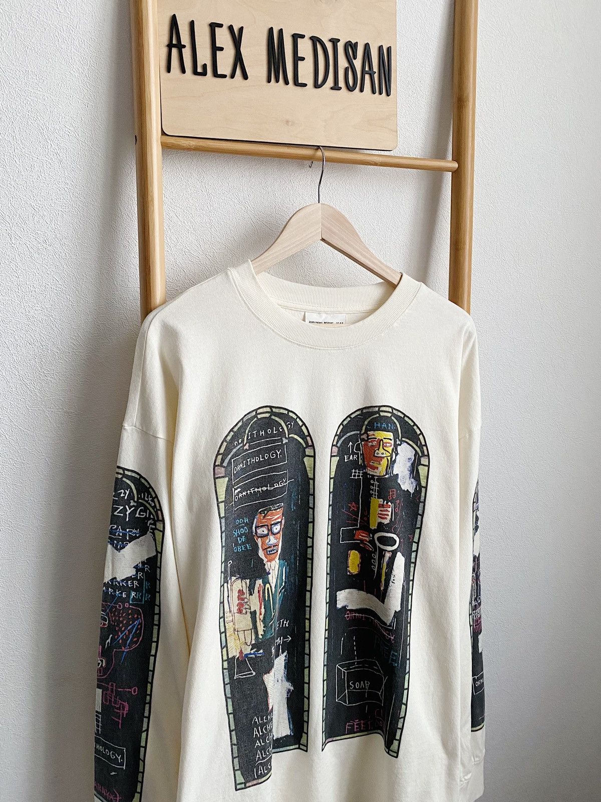 H&M × Jean-Michel Basquiat × Who Decides War WHO DECIDES WAR x BASQUIAT x H&M LONG SLEEVE RELAXED T-SHIRT Size US XL / EU 56 / 4 - 1 Thumbnail