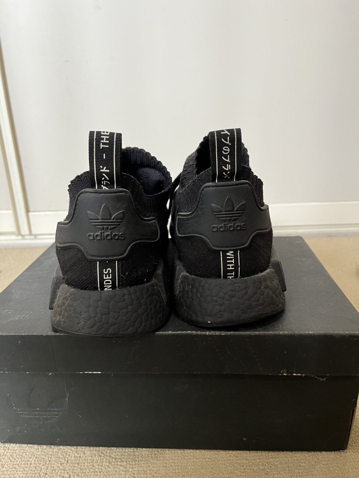 Adidas Adidas NMD R1 Triple Black Primeknit Japan Size US 9 / EU 42 - 7 Thumbnail