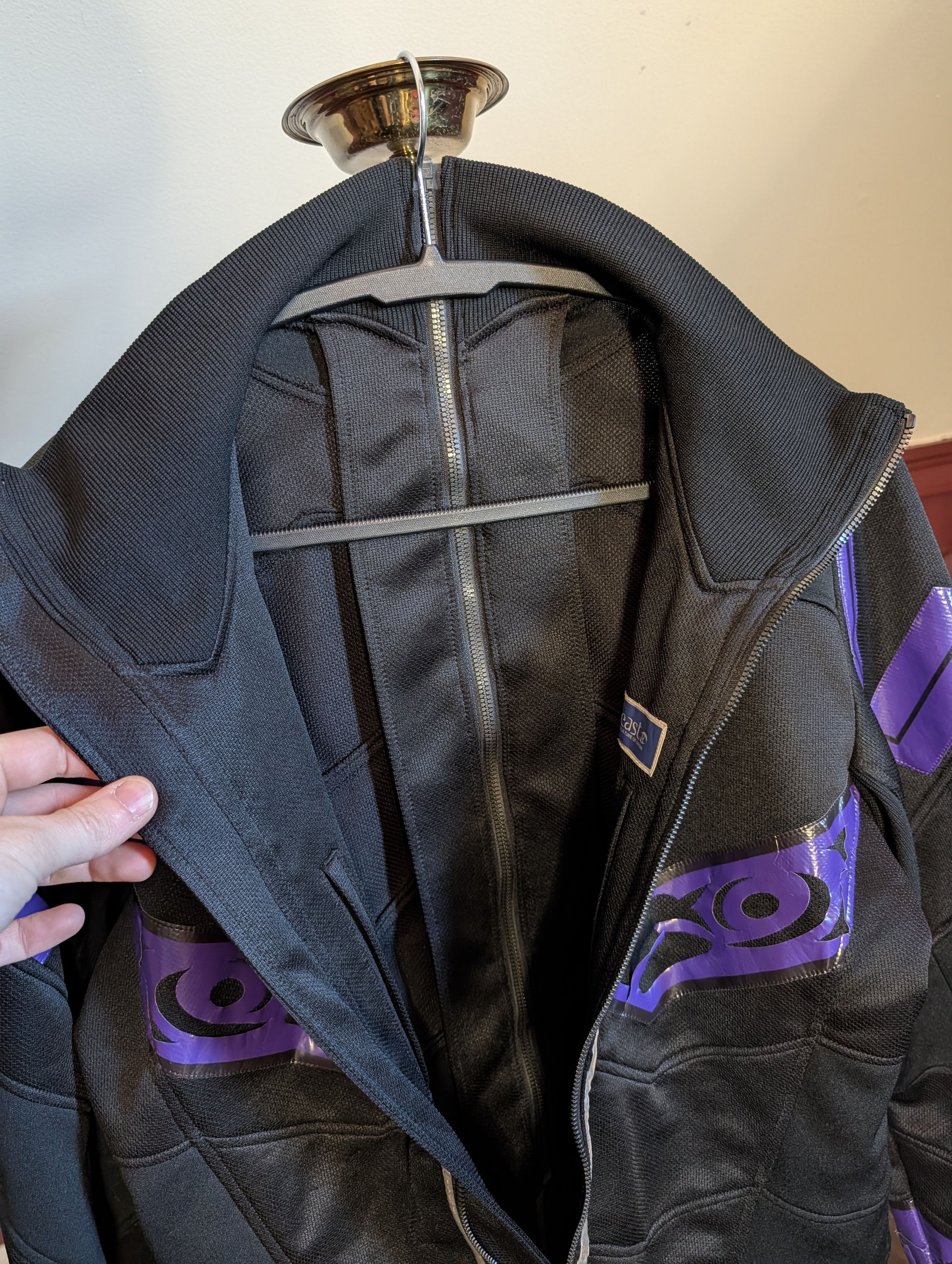 Beauty Beast Vtg Y2K cyberpunk paneled zip-up jacket black/purple Size US L / EU 52-54 / 3 - 11 Thumbnail