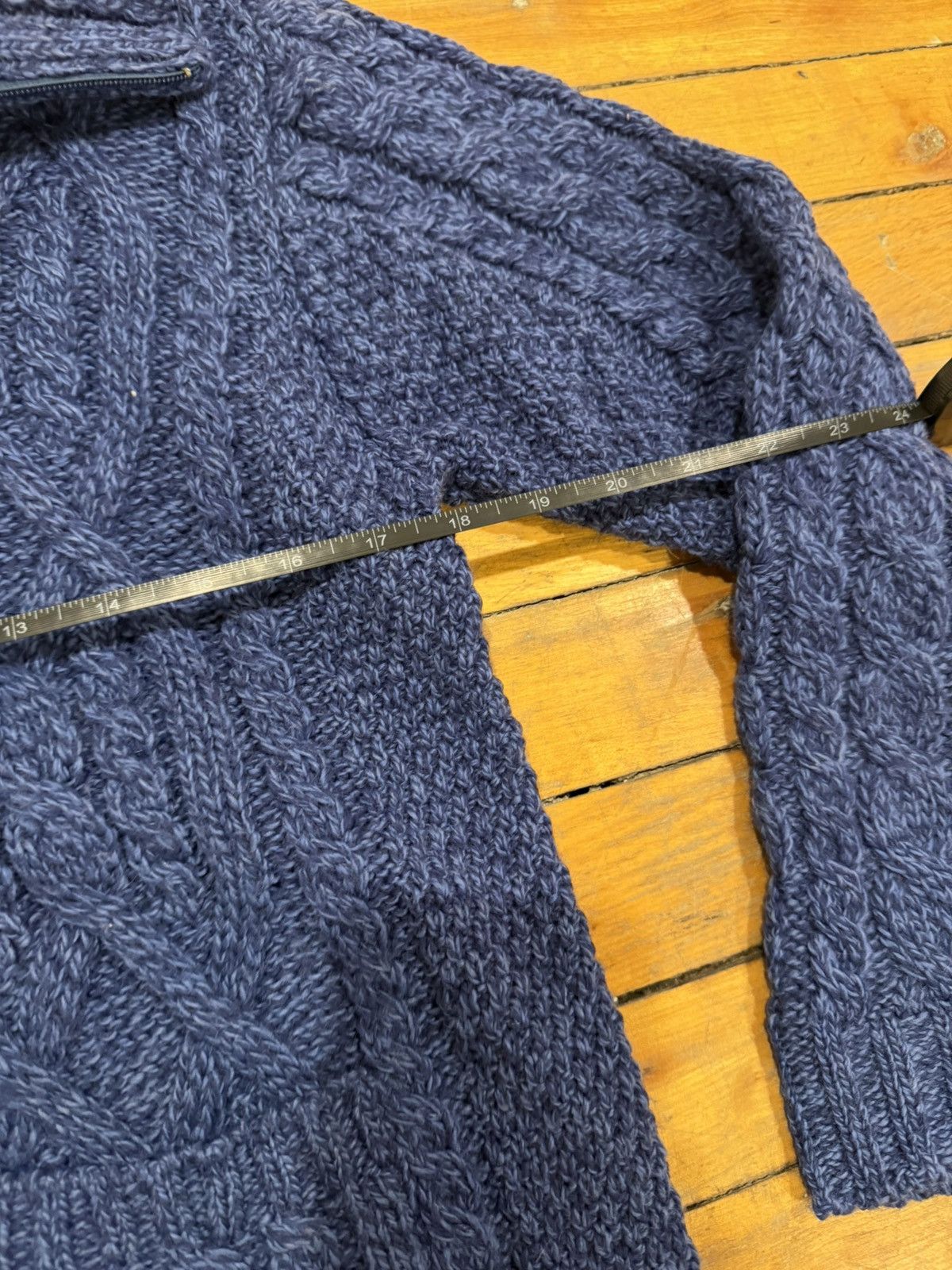Vintage Vintage arancrafts 100% merino wool blue zip up sweater Size L / US 10 / IT 46 - 5 Thumbnail
