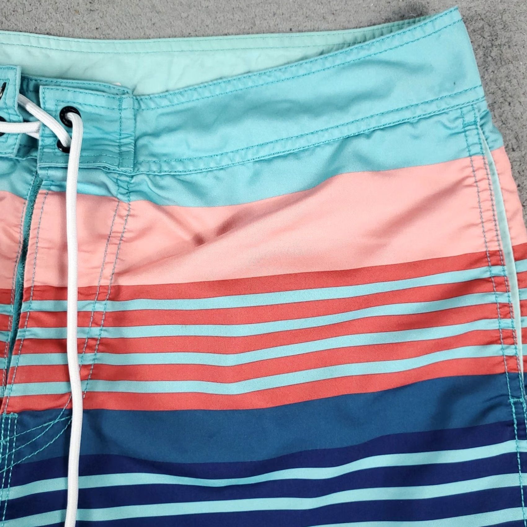 Nautica VINTAGE Nautica Mens 36 Blue Striped Tropical Beach Surf Board Swim Trunks Aloha Hawaiian Beach Size US 36 / EU 52 - 3 Thumbnail