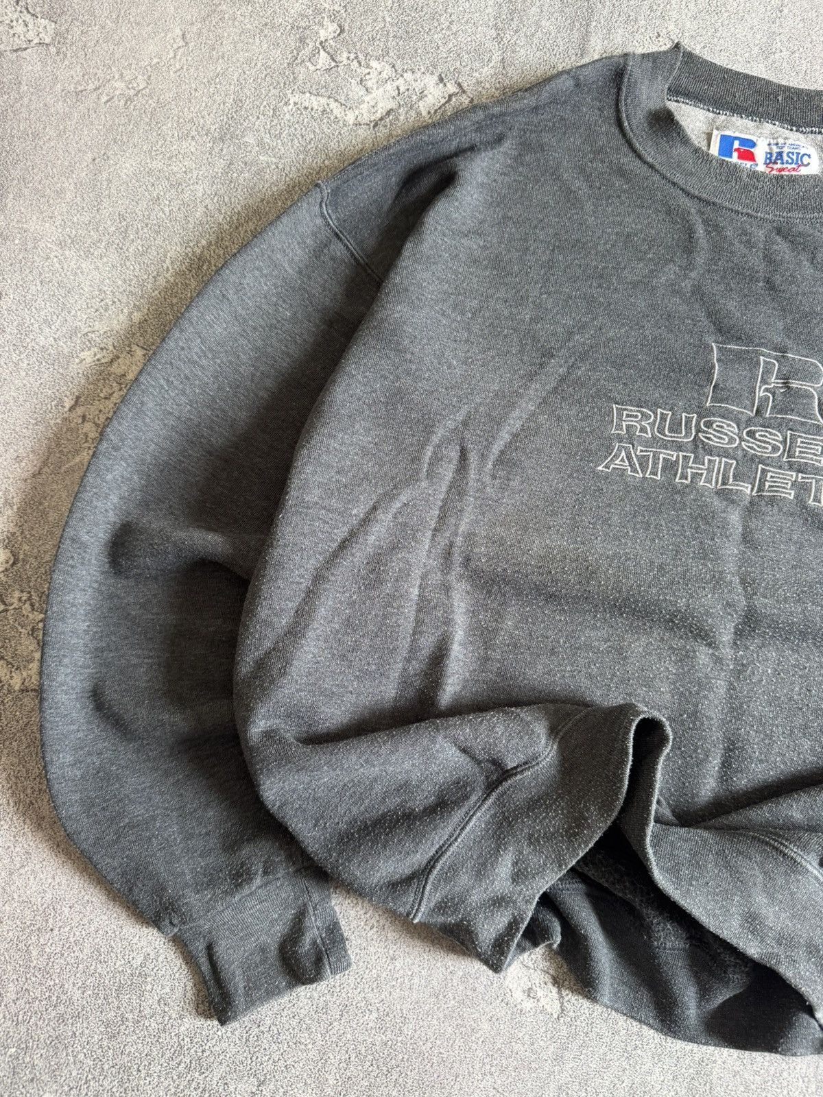 Russell Athletic Russell Athletic L vintage retro sweatshirt jumper pullover Size US L / EU 52-54 / 3 - 2 Thumbnail
