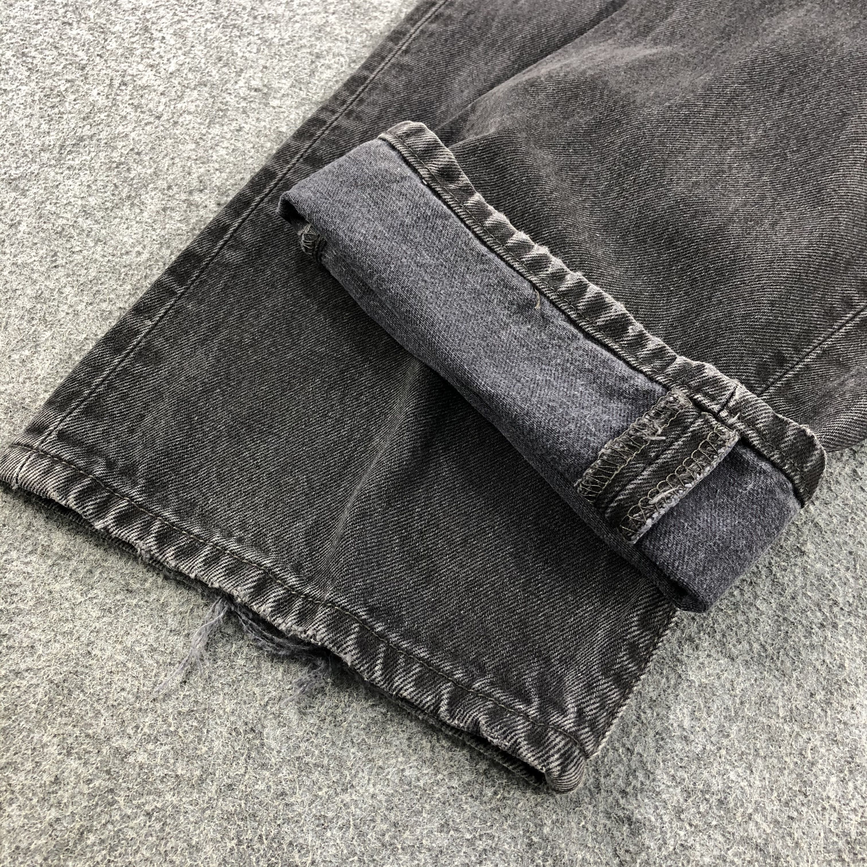 Vintage 90s Faded Black Levis 501 Jeans-JM1646
