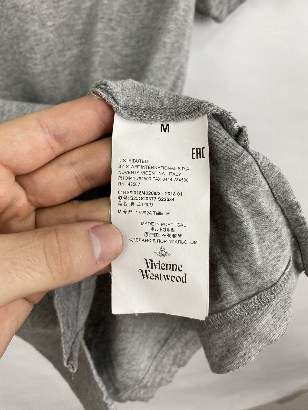 Vivienne Westwood Vivienne Westwood T-Shirt Rare Retro Hype Y2K Size US M / EU 48-50 / 2 - 6 Thumbnail