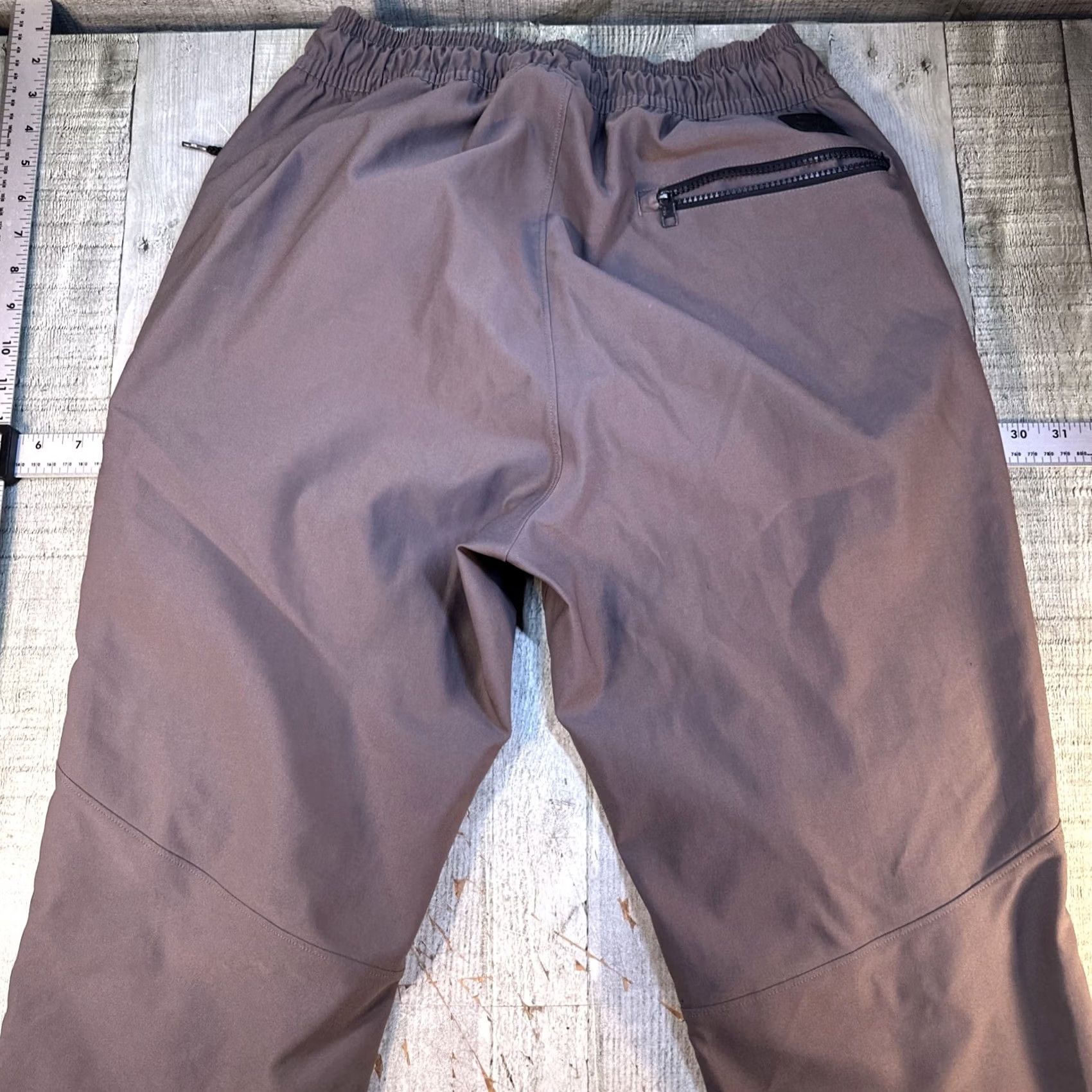 Under Armour Under Armour Mens L Training Pants Brown Jogger Zip Pocket Athletic Activewear Pants Mens Size US 33 - 7 Thumbnail