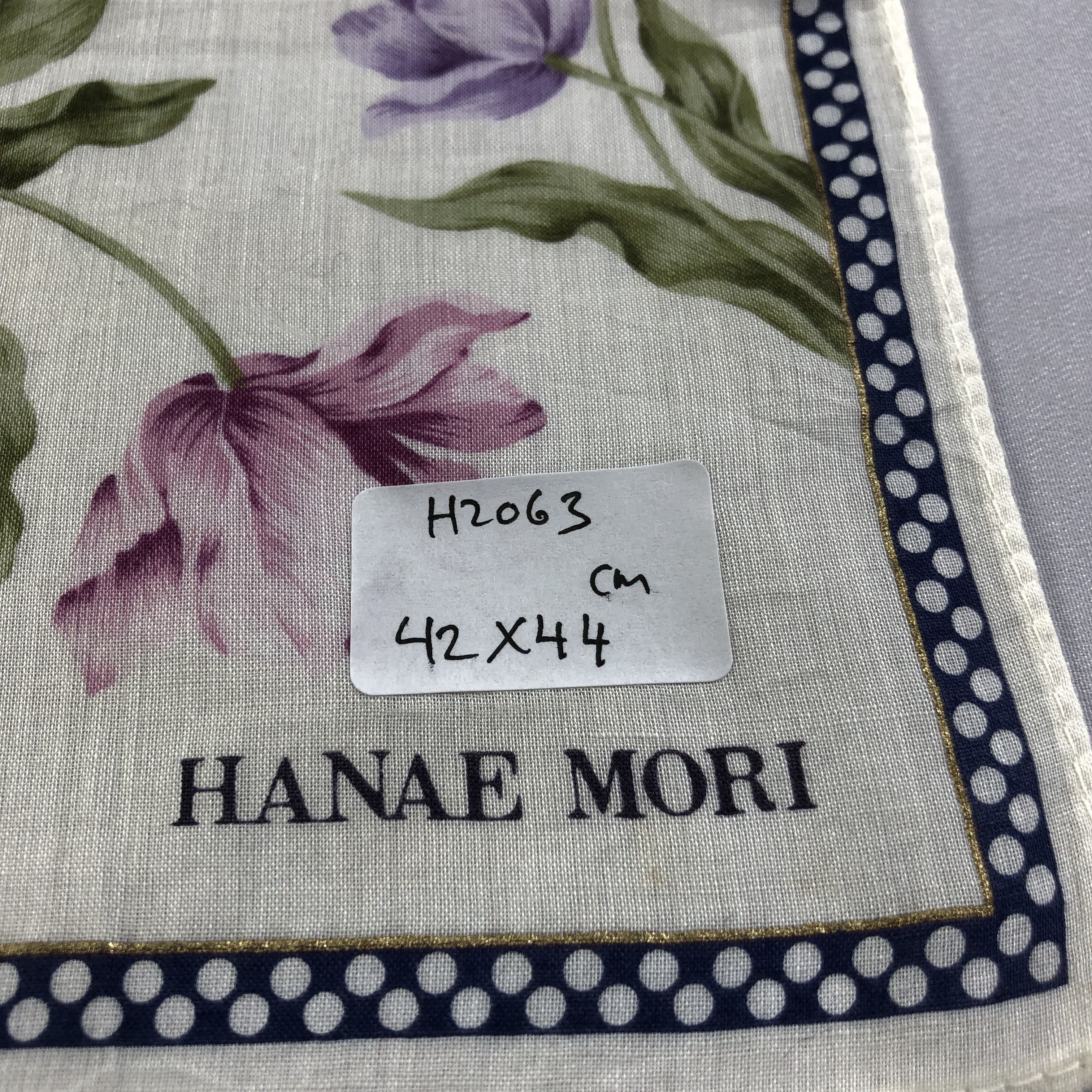 Hanae Mori × Vintage Hanae Mori Floral Handkerchief Neckerchief Bandana H2063 Size ONE SIZE - 8 Thumbnail