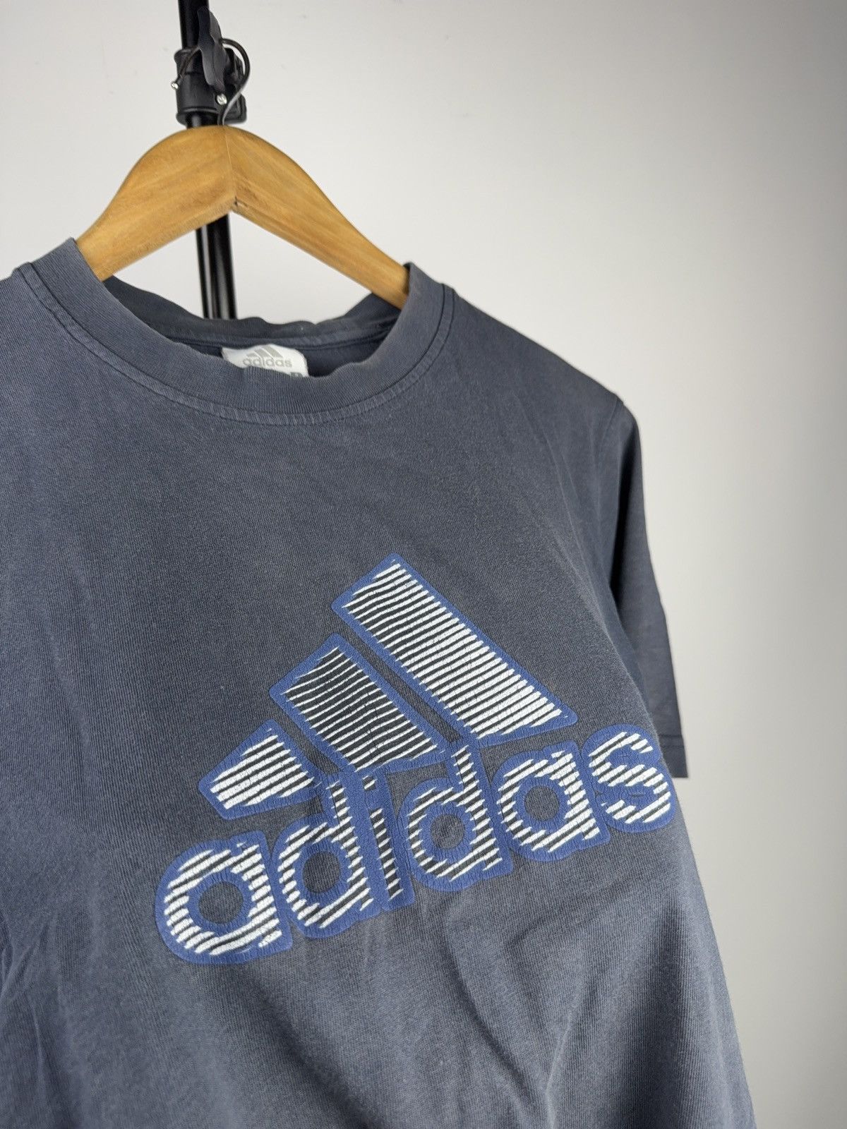 Adidas Vintage 00s Y2K Retro Adidas Logo T-Shirt Blue Men’s M Size US M / EU 48-50 / 2 - 5 Thumbnail