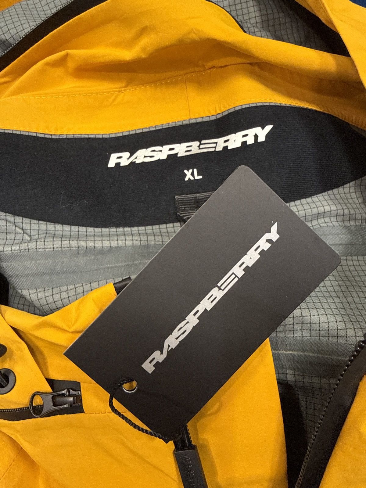 The GV Gallery The GVGallery Raspberry Hills Rasp-Tex Jacket Size US XL / EU 56 / 4 - 3 Thumbnail