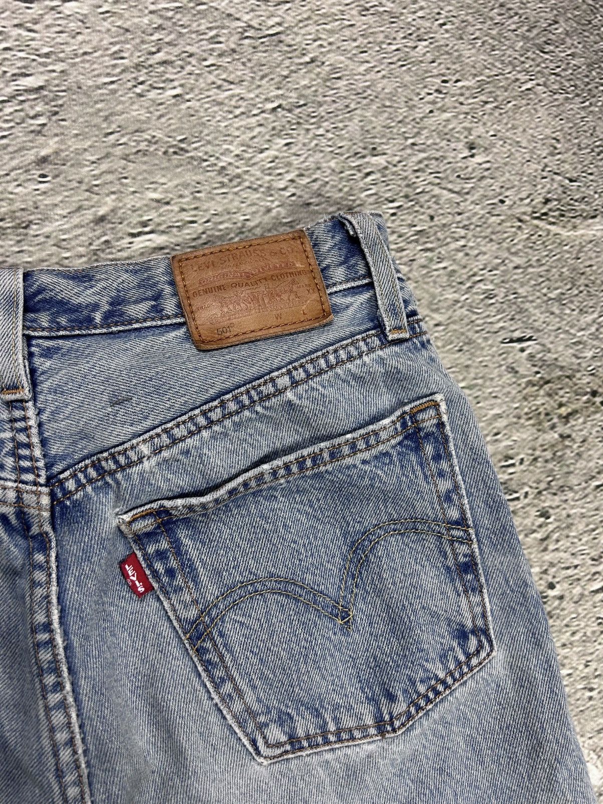 Levi's Levi’s denim shorts mini blue Y2K jorts Size 25" / US 0 / IT 36 - 2 Thumbnail