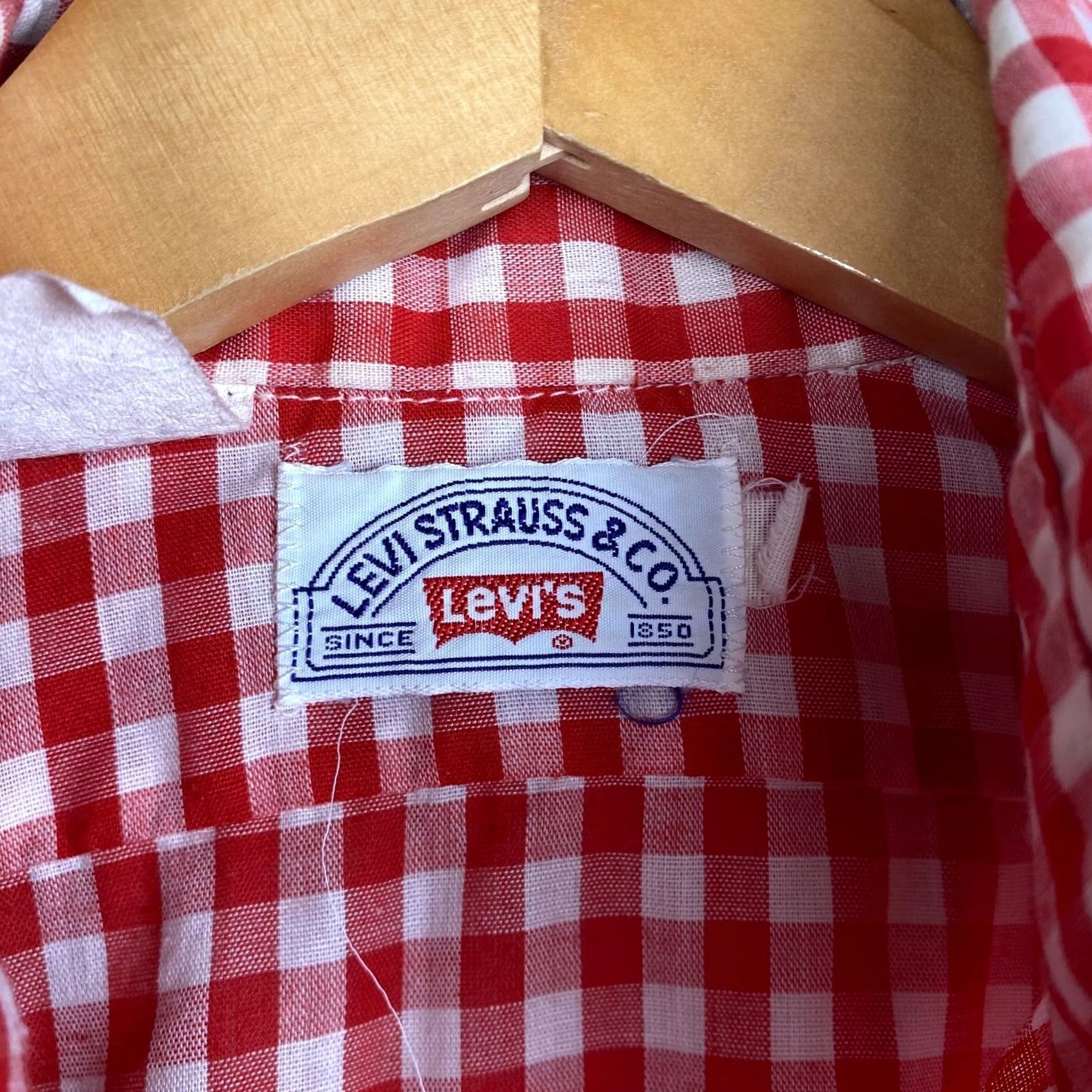 Levi's VTG Levi's Button-Up Shirt Plaid Red Cotton Polyester M/L Size US M / EU 48-50 / 2 - 3 Thumbnail