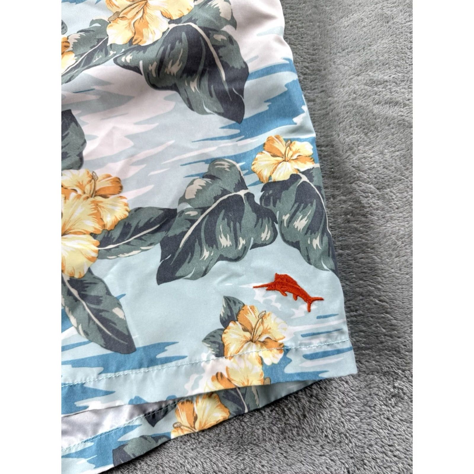 Tommy Bahama Tommy Bahama Men's XXL Blue Floral Swim Trunks Beach Boating Hawaiian Resort Size US 39 - 5 Thumbnail