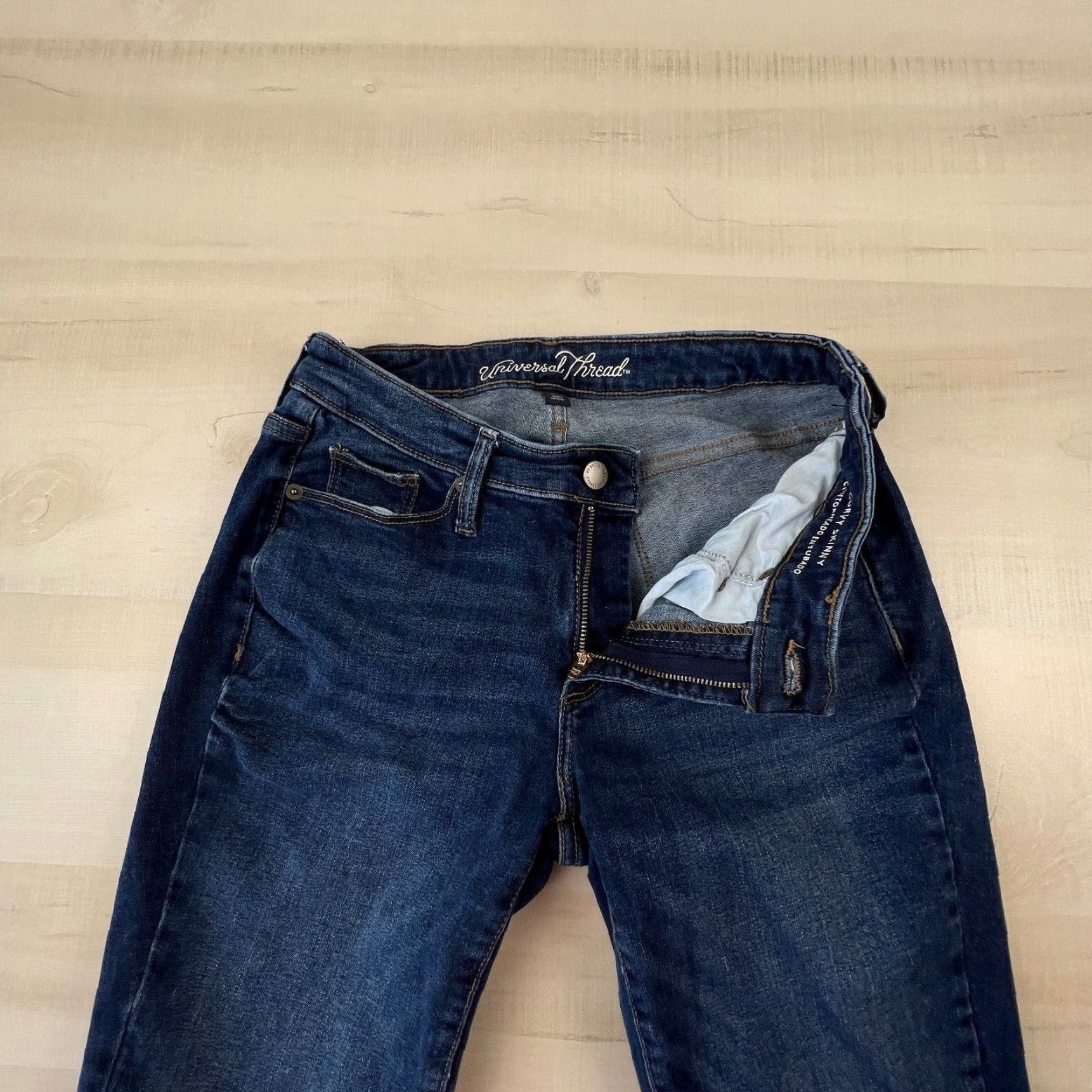 Vintage Universal Thread Womens Curvy Skinny Jeans Medium Wash Size 27" / US 4 / IT 40 - 3 Thumbnail