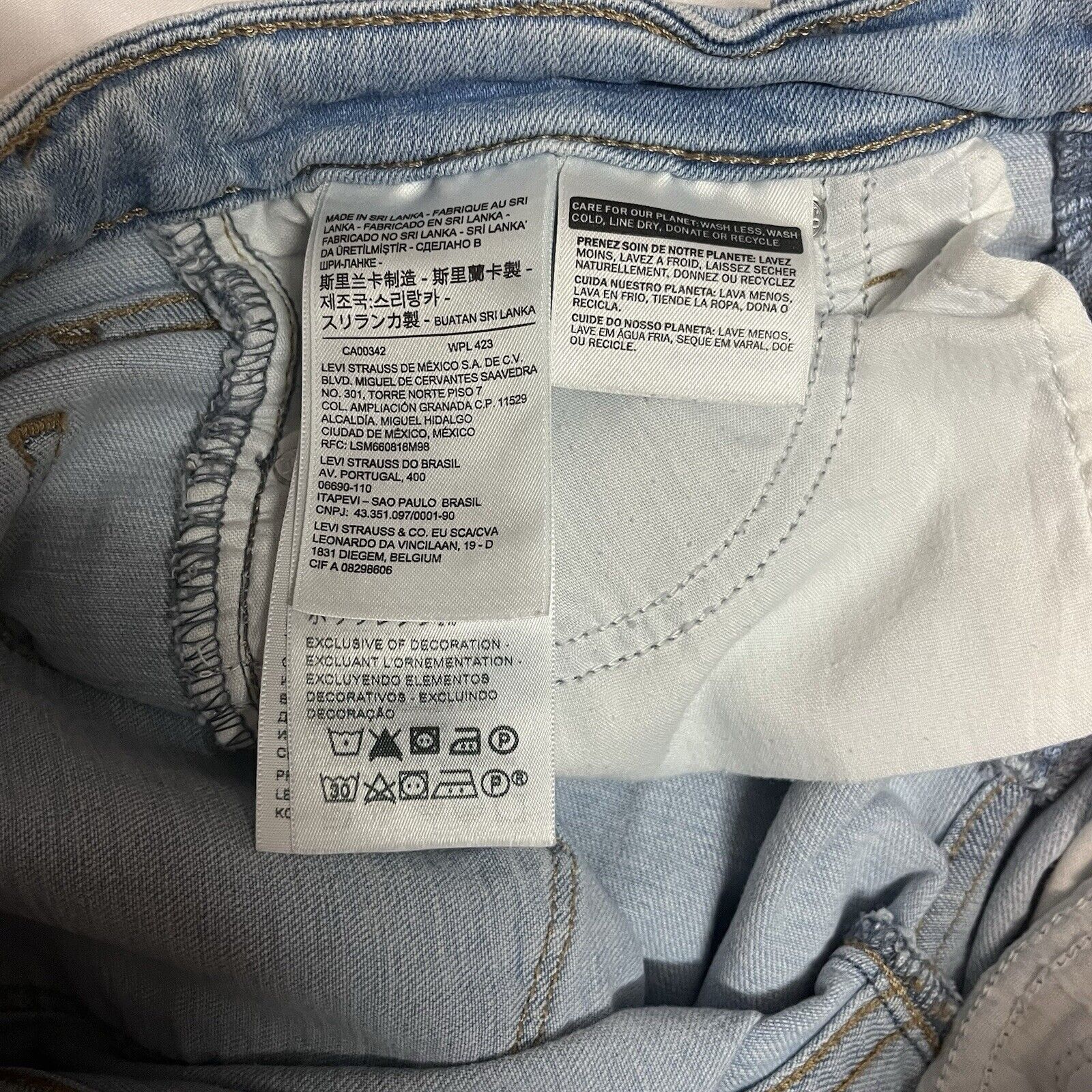 Levi's levis 711 skinny jeans Azure Trashed White Indigo Light Wash Size 26" / US 2 / IT 38 - 10 Thumbnail