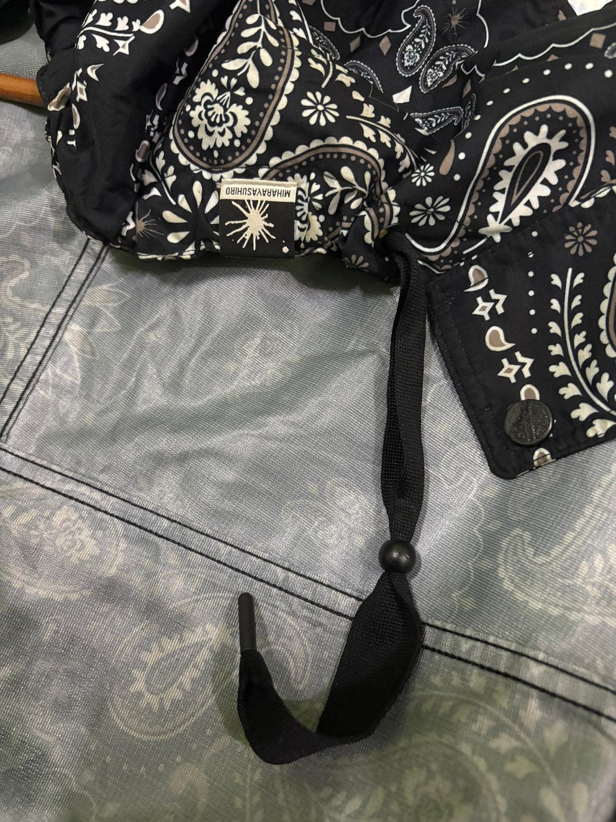 Maison MIHARA YASUHIRO Miharayasuhiro Paisley Pattern Bandana Mountain Jacket GU Size US XL / EU 56 / 4 - 18 Thumbnail