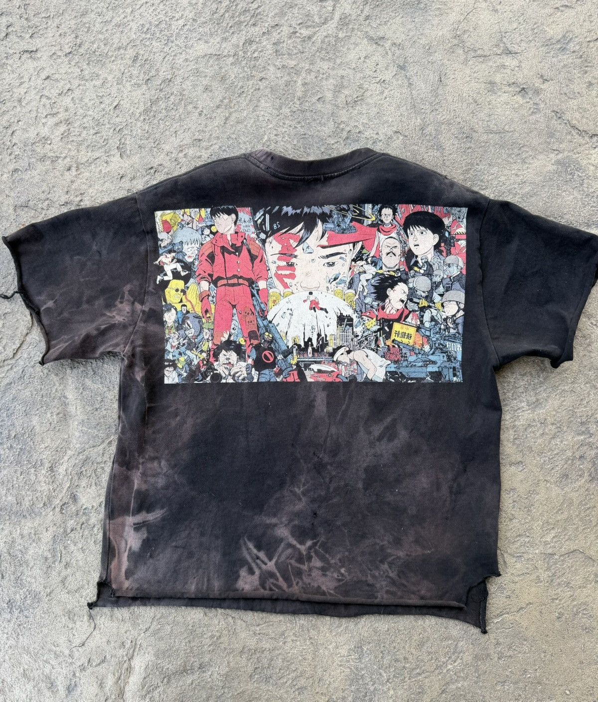 Akira - T Shirt