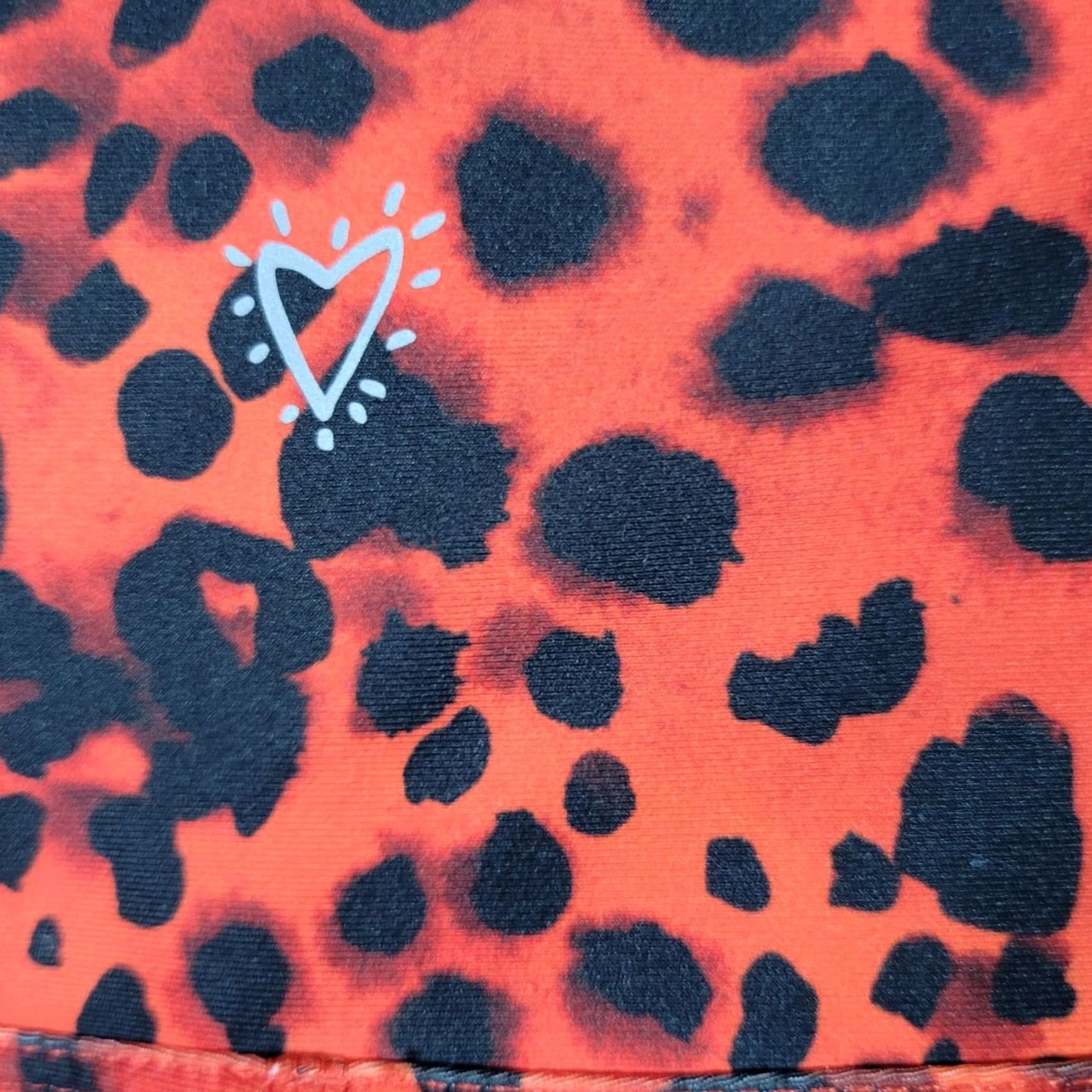 Betsey Johnson Betsey Johnson Performance Leggings XS Red Black Leopard Print Size Size 26" / US 2 / IT 38 - 3 Thumbnail