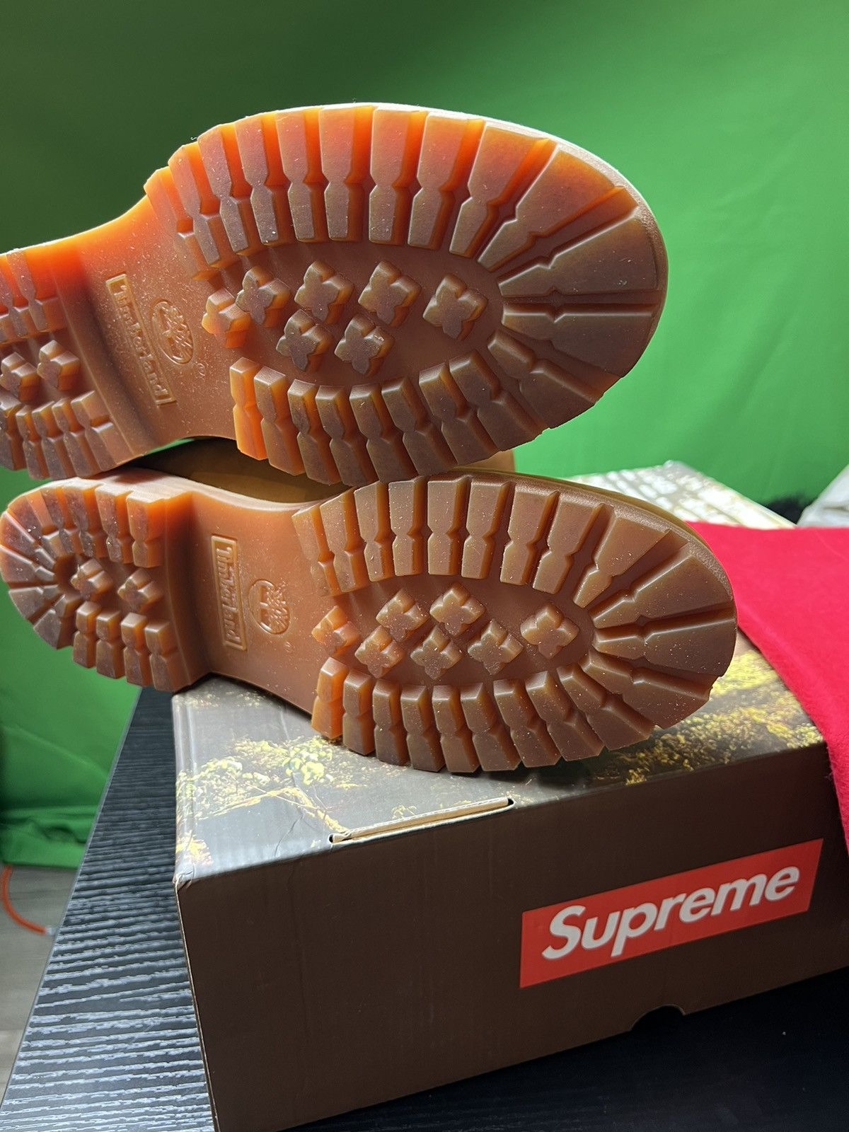 Supreme × Timberland Supreme x Timberland Size US 8 / EU 41 - 4 Thumbnail