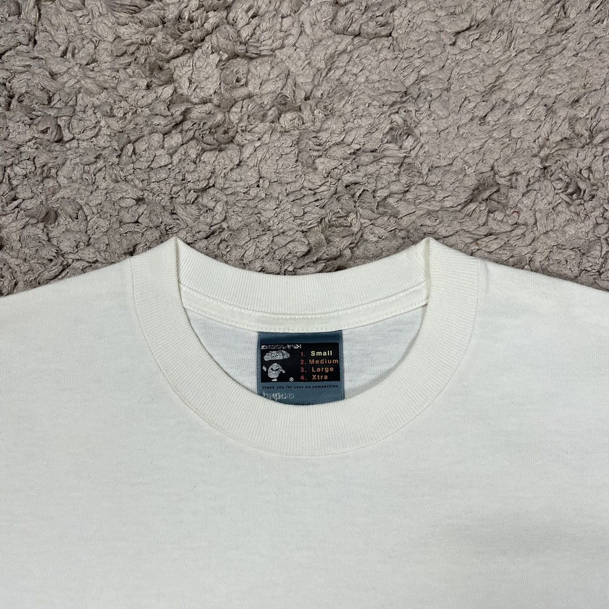 Bape Vintage Bape Mtv Asia Aid T-shirt Size US S / EU 44-46 / 1 - 8 Thumbnail