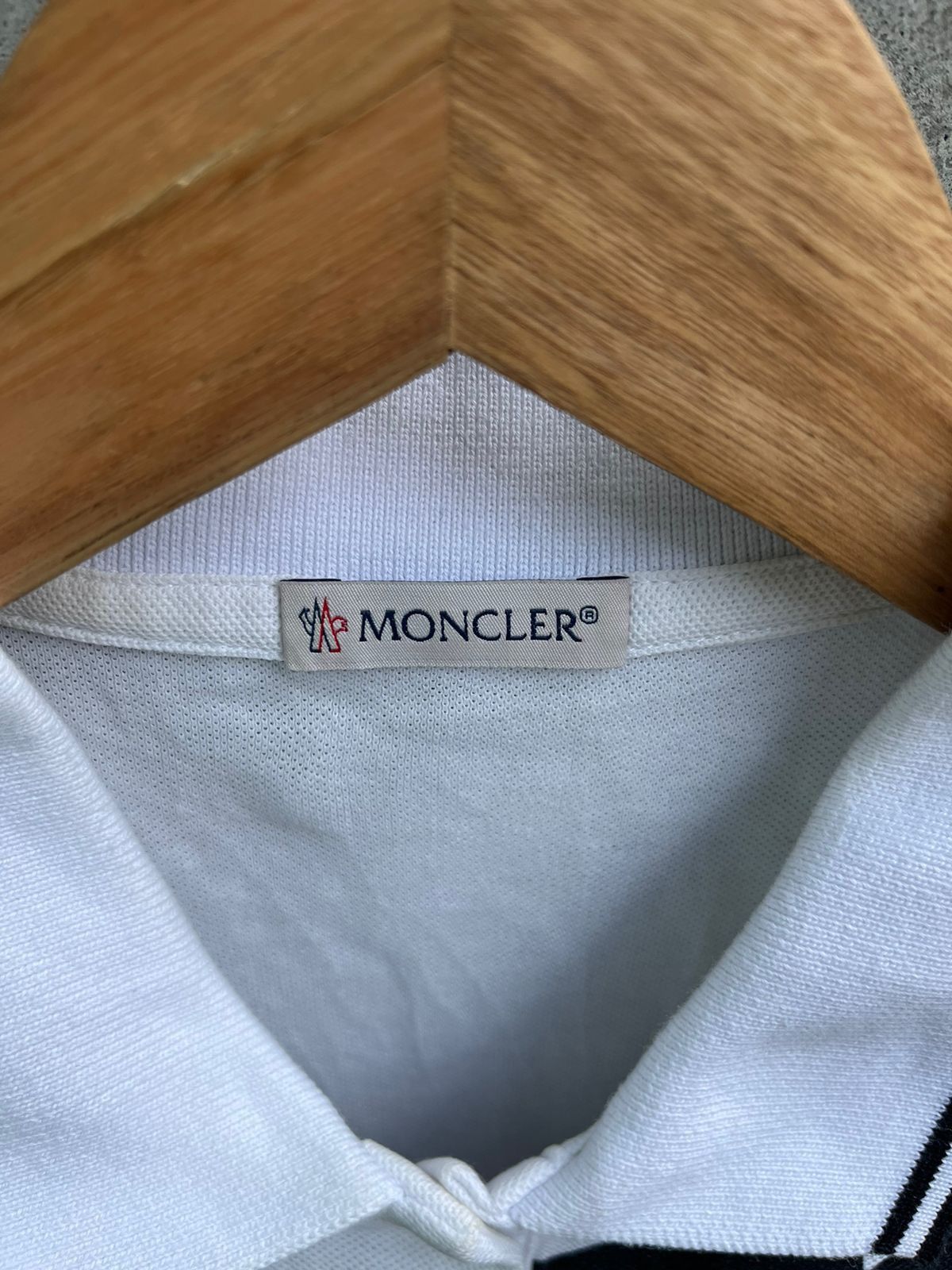 Moncler Maglia Polo Manica Corta Size US M / EU 48-50 / 2 - 8 Thumbnail