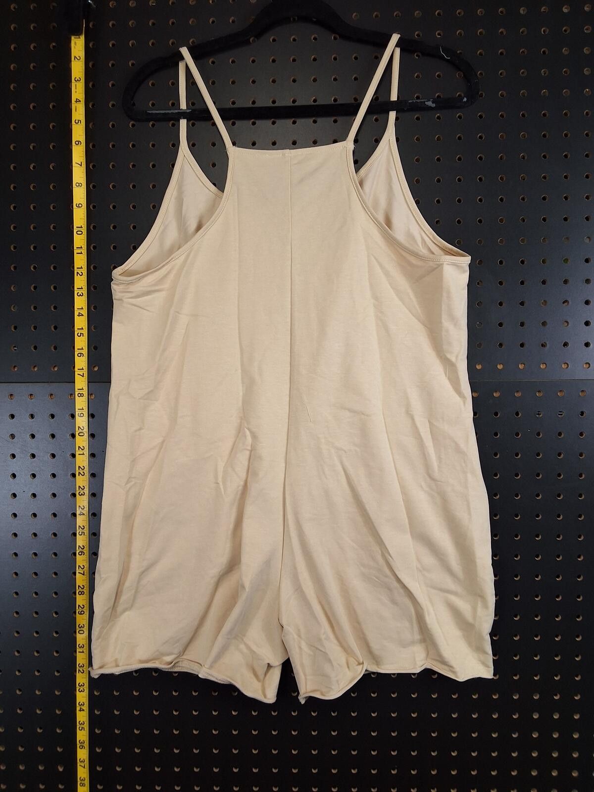 Genetic Manipulation Shinichiro Kuriya Chic Beige Sleeveless Romper with Pockets - Medium Size 32" / US 10 / IT 46 - 3 Thumbnail