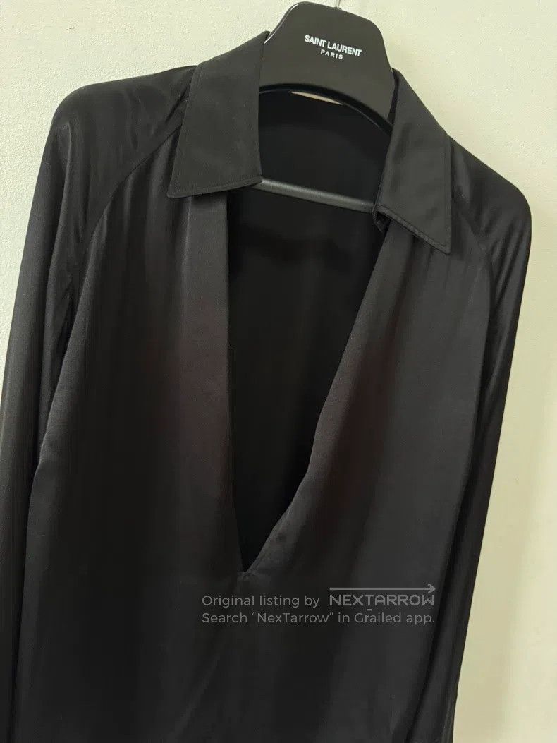 Saint Laurent Paris Saint Laurent Paris Mulberry Silk Black Warrior Deep V-Nec Size XS / US 0-2 / IT 36-38 - 3 Thumbnail