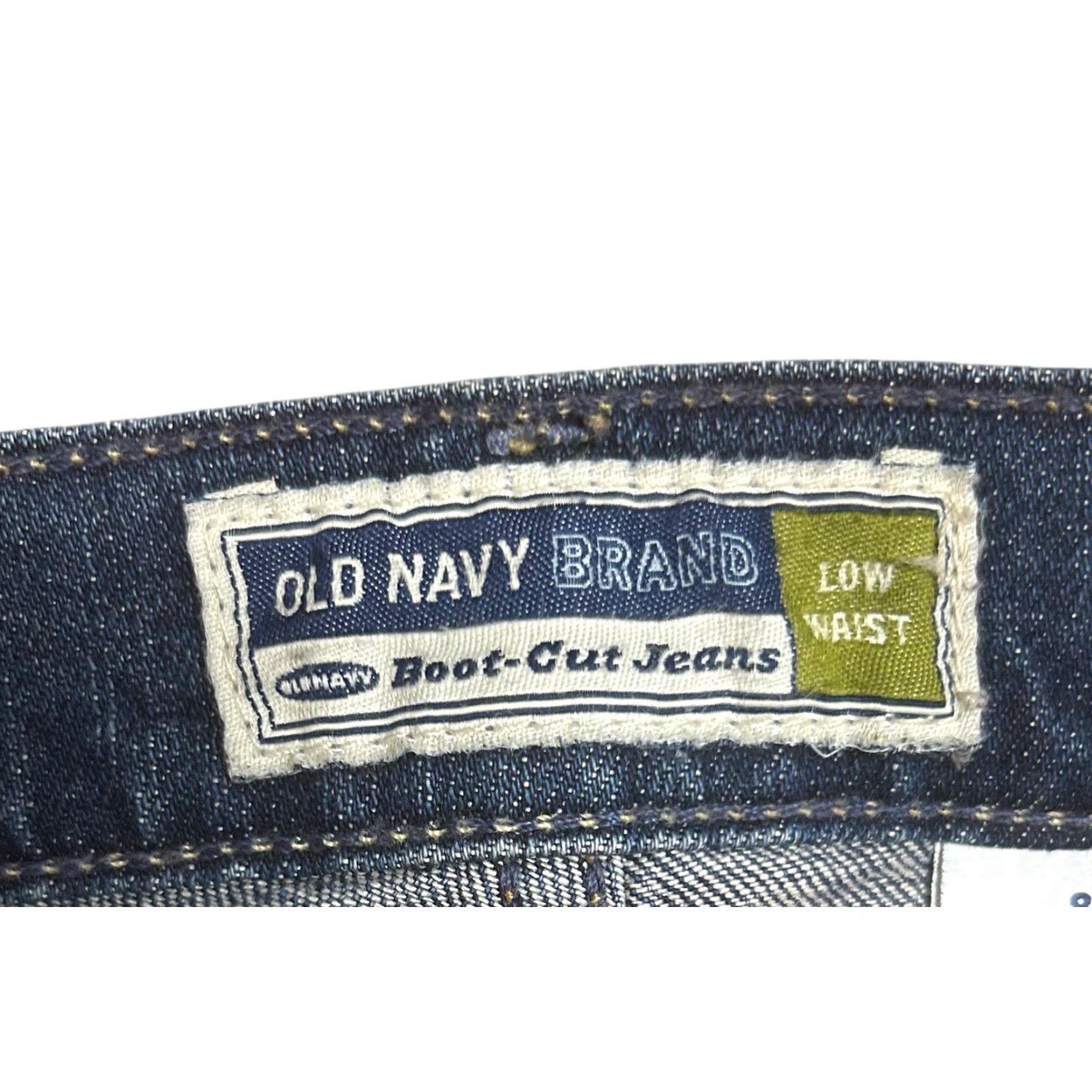 Old Navy VINTAGE Old Navy Jeans Bootcut 8 Short Women Regular Waist at 38? Hmm Size 30" / US 8 / IT 44 - 6 Thumbnail
