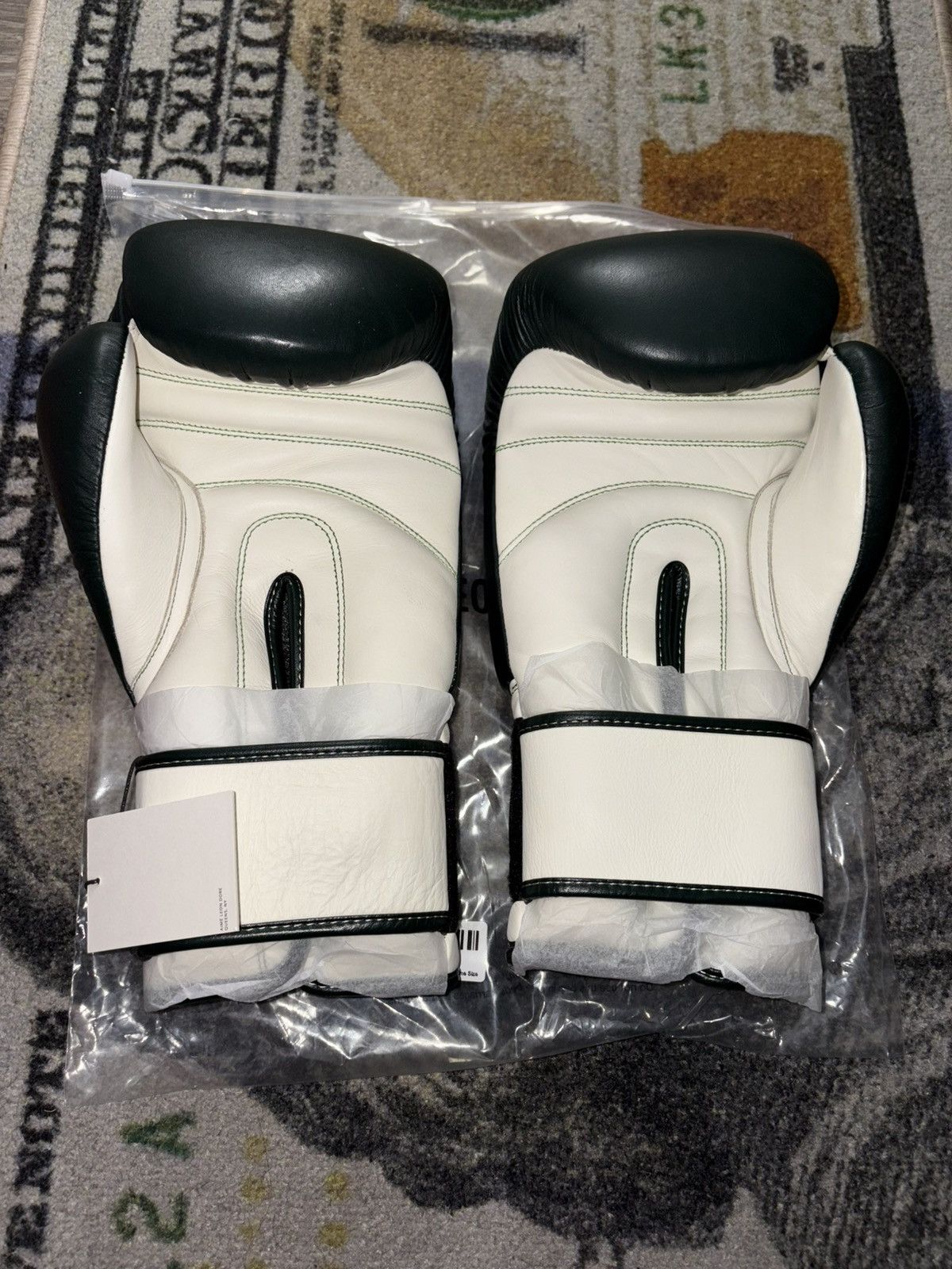 Aime Leon Dore Aime Leon Dore Crest Boxing Gloves Pine Grove Size ONE SIZE - 3 Thumbnail