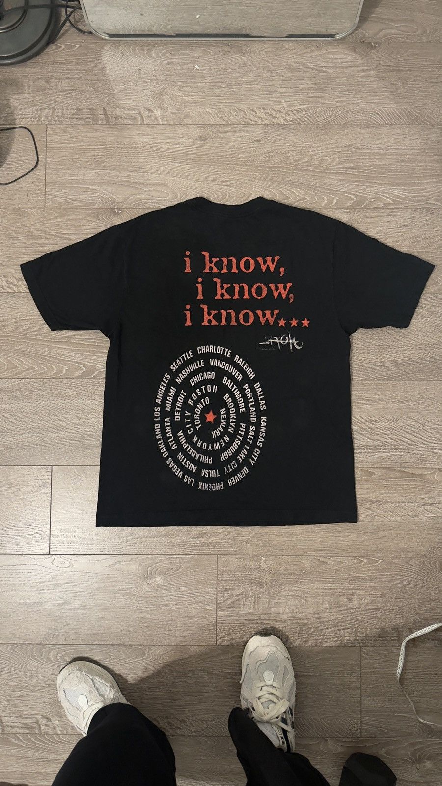 Travis Scott Travis scott utopia circus maximus 2023 tour tee Size US L / EU 52-54 / 3 - 3 Thumbnail