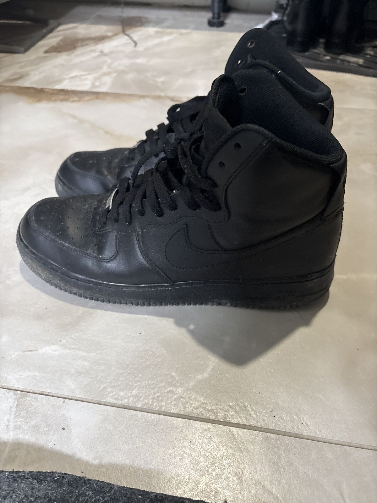 Nike Nike AF1 Hightop Black Size US 12 / EU 45 - 5 Thumbnail