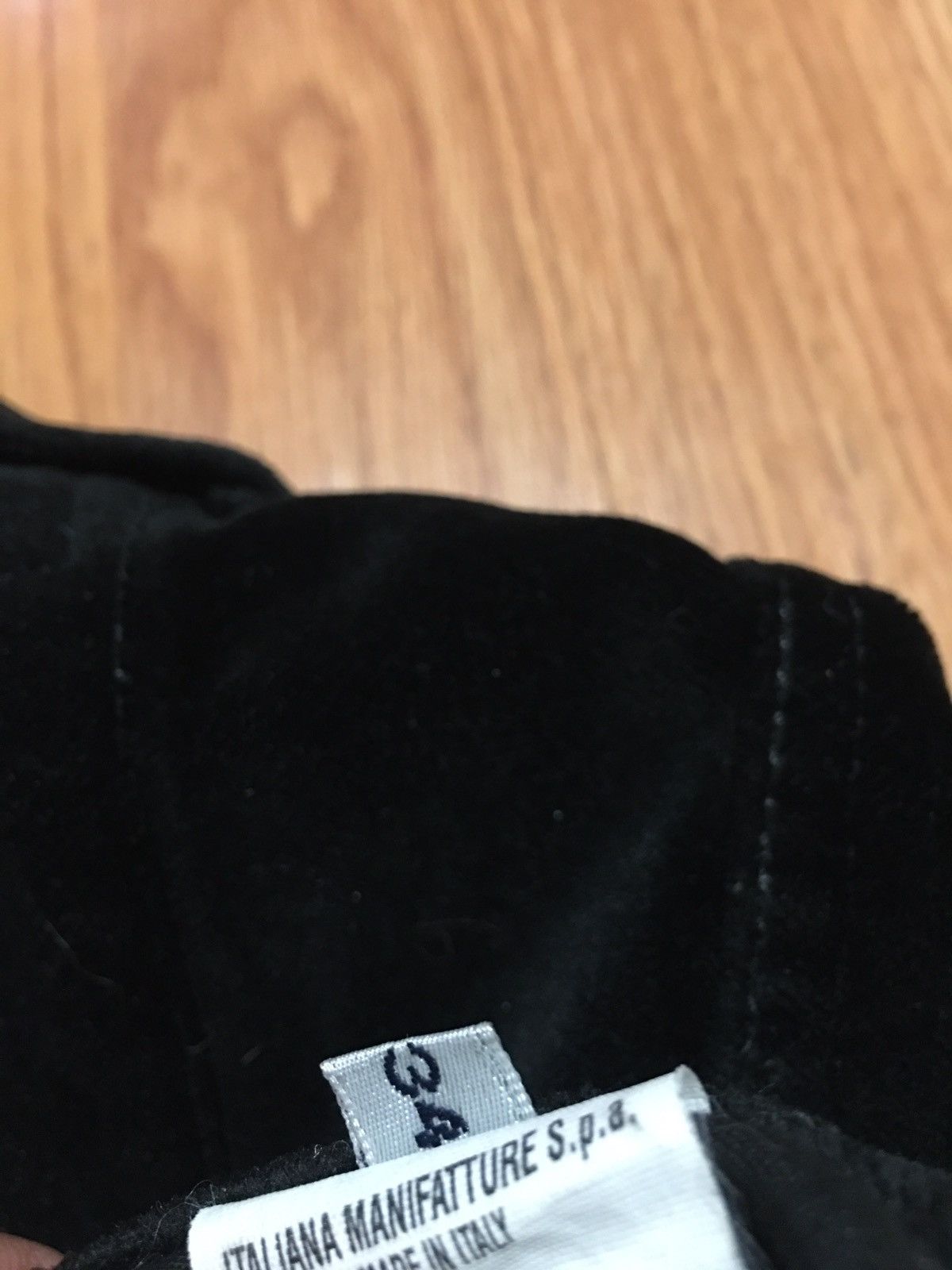 Valentino Valentino Jeans Black Velvet Style Pants Size 34 Size 34" / US 12 / IT 48 - 16 Thumbnail