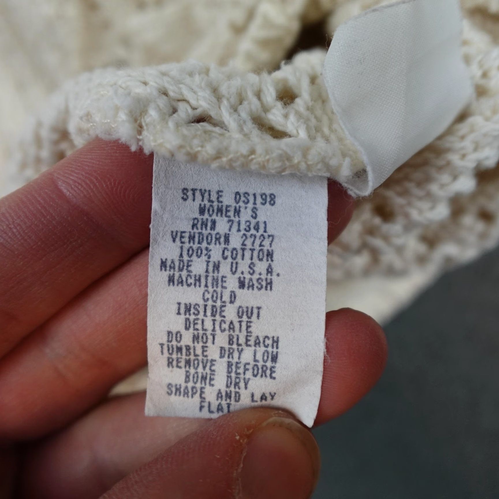 Vintage VINTAGE L.L. Bean Sweater Womens Medium White Cotton Open Cable Knit Crewneck Size M / US 6-8 / IT 42-44 - 6 Thumbnail