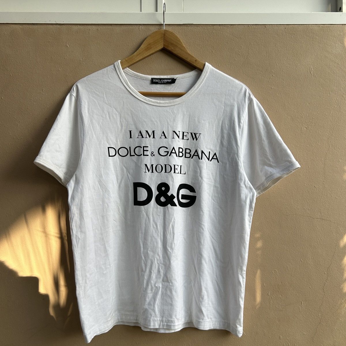 Japanese Brand DOLCE & GABBANA I AM NEW MODEL DOLCE & GABBANA Tshirt White Size US S / EU 44-46 / 1 - 4 Thumbnail