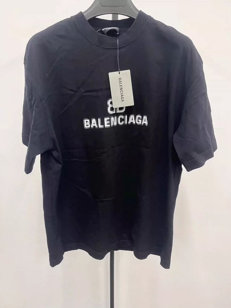 Balenciaga Balenciaga Mosaic Blur Logo BB Letter Short Sleeve Tee Size US XXS / EU 40 - 1 Thumbnail