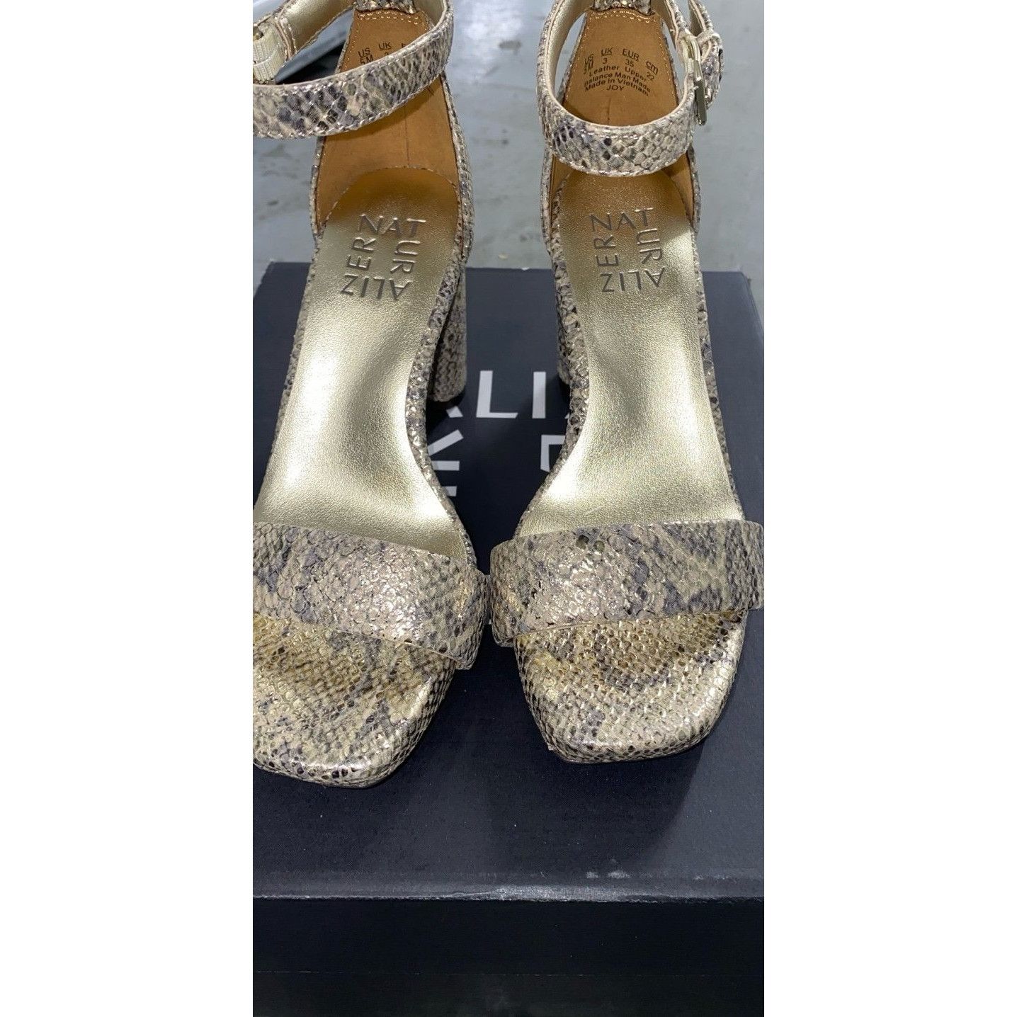Naturalizer Naturalizer Joy Dress Sandals, Gold 5 M -Wide new Size US 5 / IT 35 - 5 Thumbnail