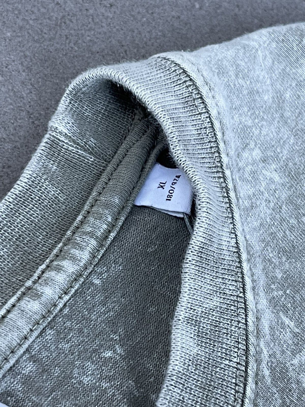 Han Kjobenhavn !DS! FW22 Han Kjobenhavn Casual Stone Rock Long Sleeve Size US L / EU 52-54 / 3 - 19 Thumbnail