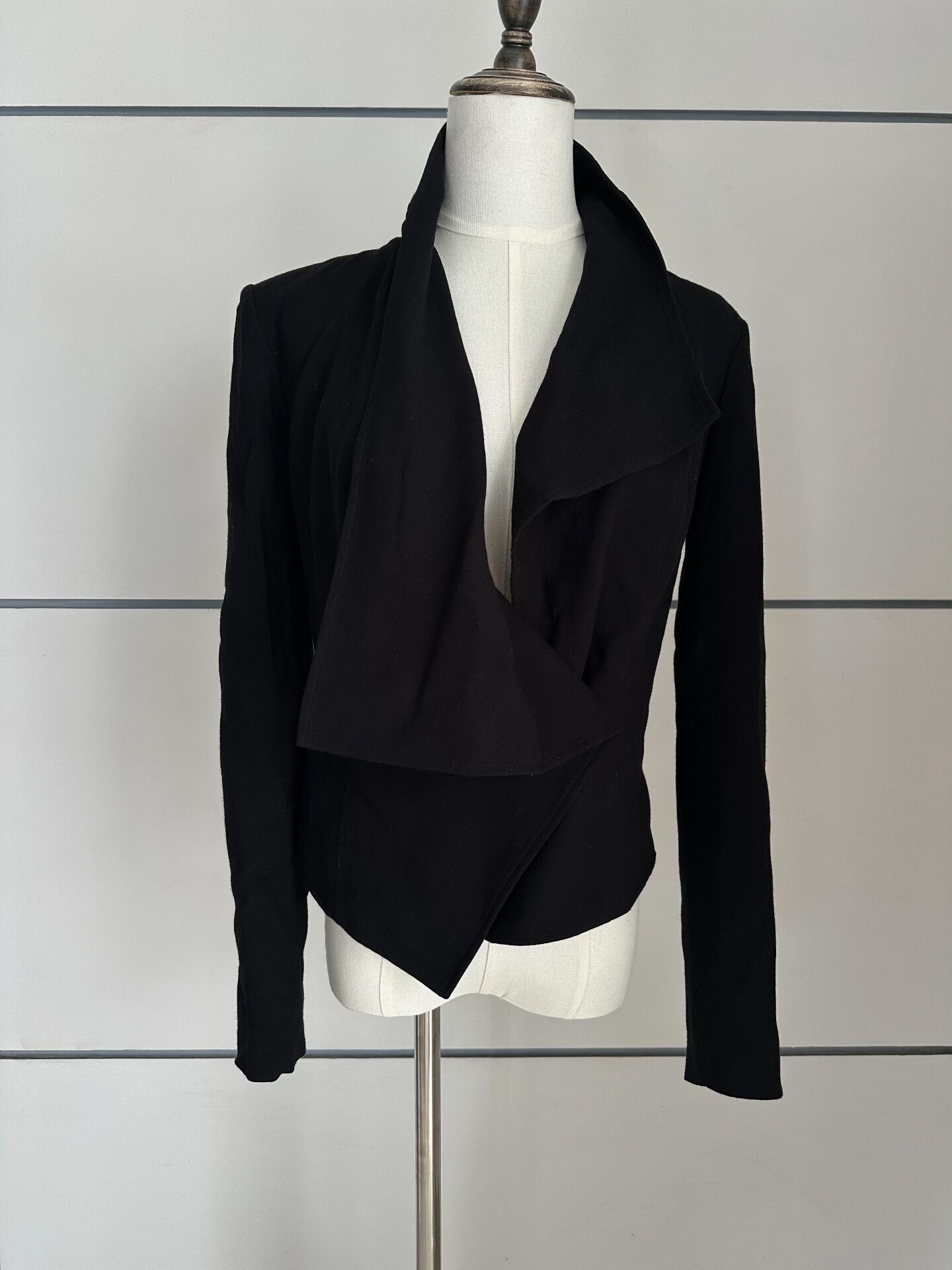 Helmut Lang HELMUT LANG Suit with an irregular collar| Size S / US 4 / IT 40 - 1 Thumbnail
