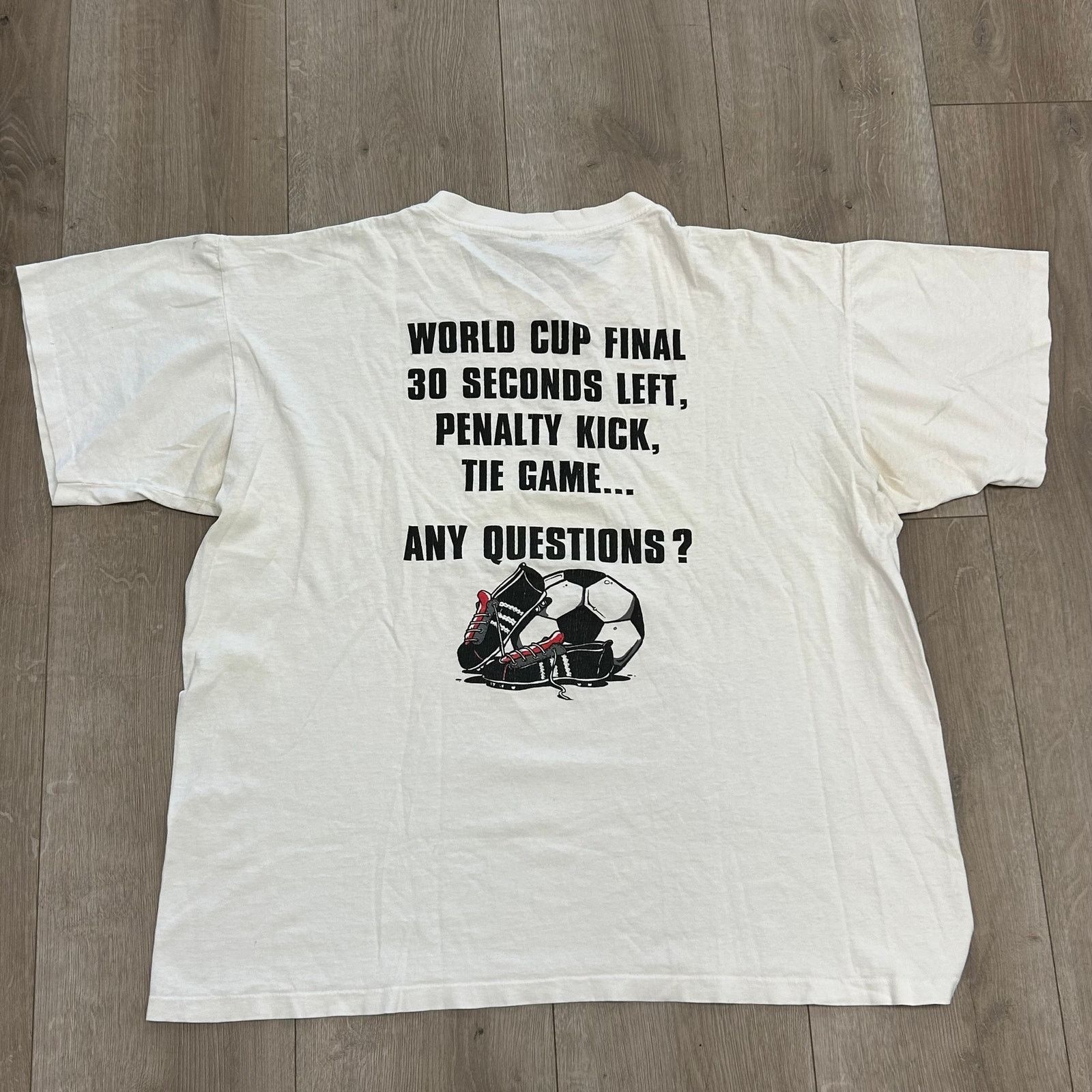 No Fear Vintage 90s No Fear World Cup Final Tee T Shirt Size XL Size US XL / EU 56 / 4 - 5 Thumbnail