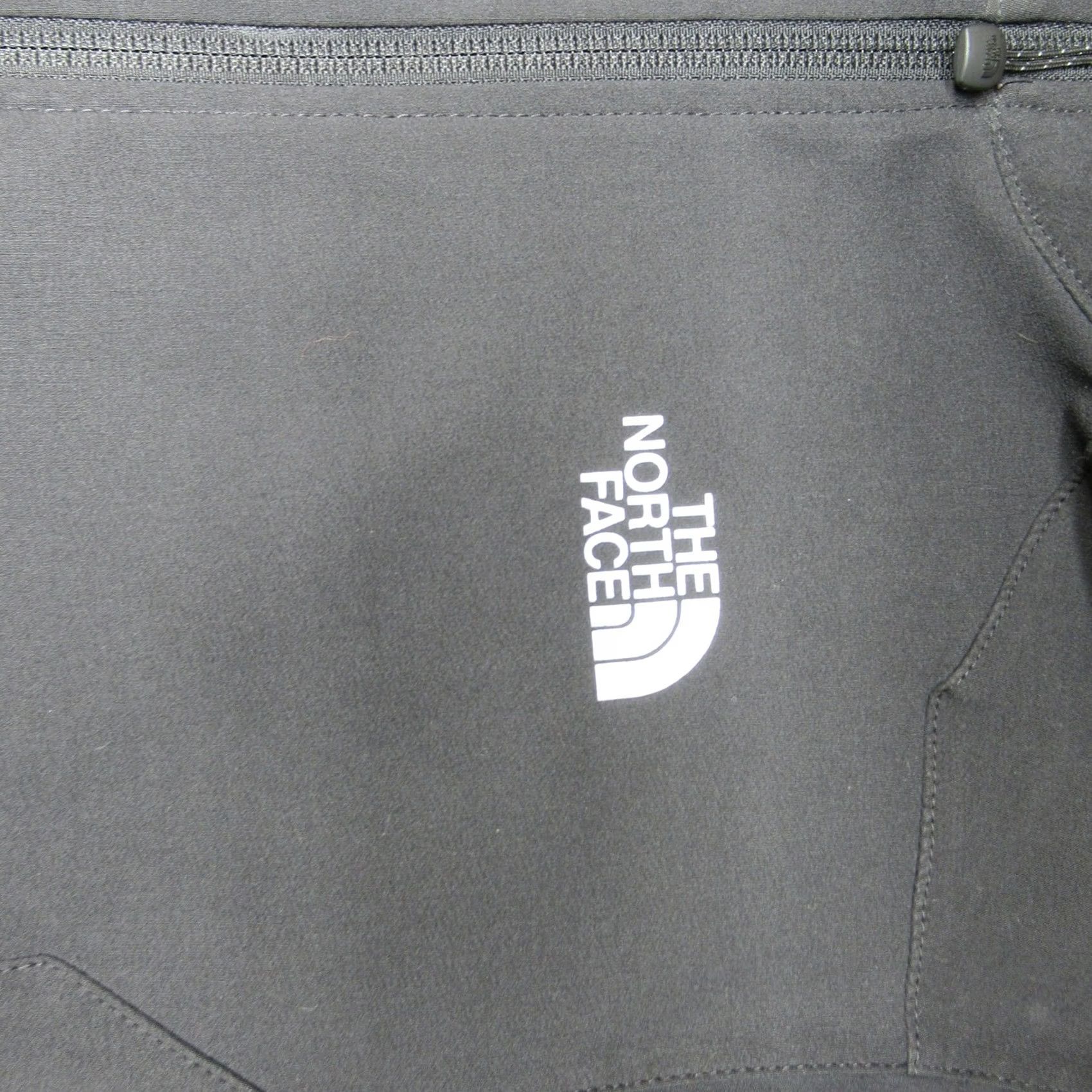 The North Face North Face Apex Bionic Softshell Jacket Men Medium BLK Water Resistant Full Zip Size US M / EU 48-50 / 2 - 3 Thumbnail
