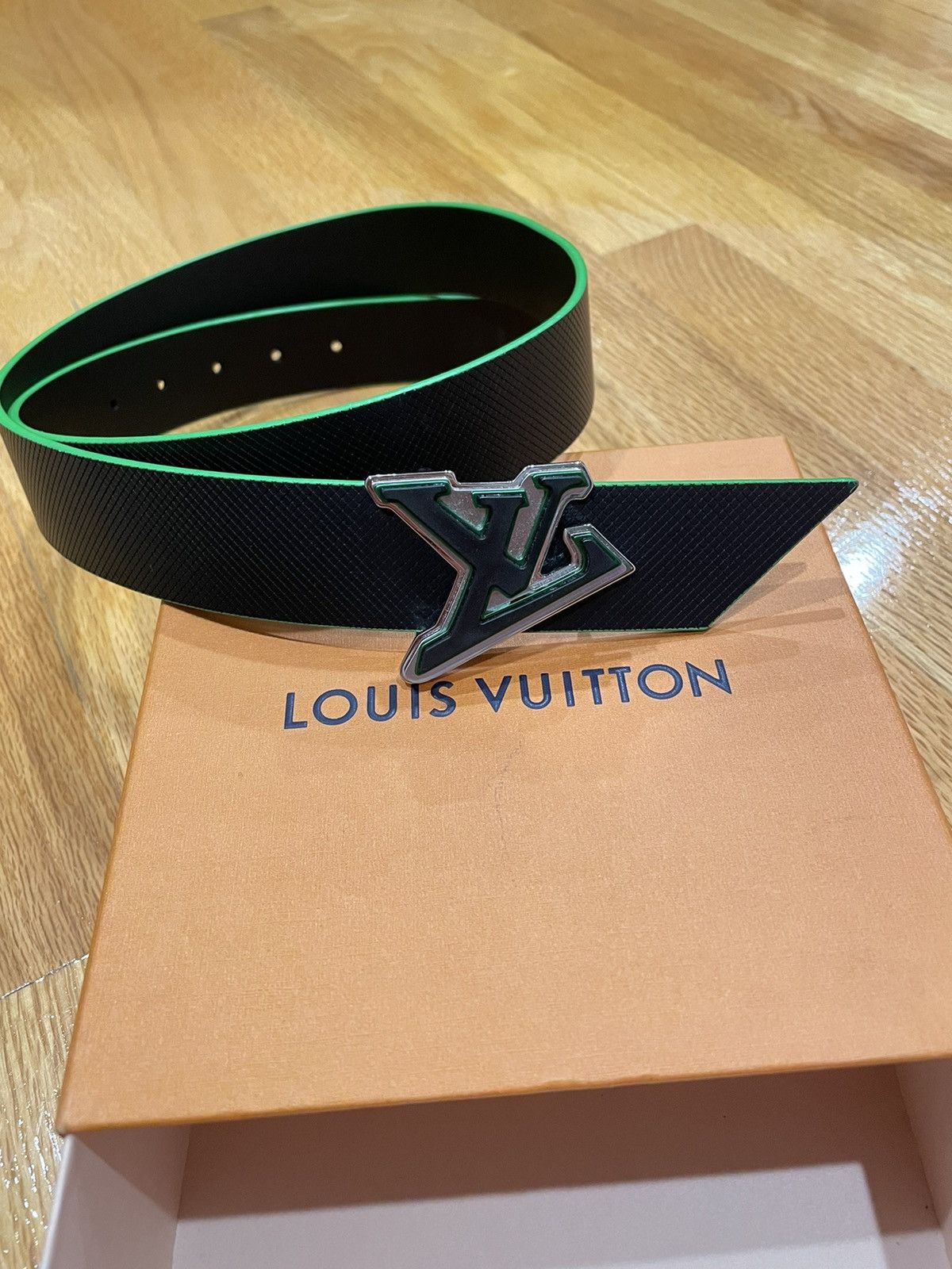 Pre-owned Louis Vuitton Lv Belt Green Black | ModeSens