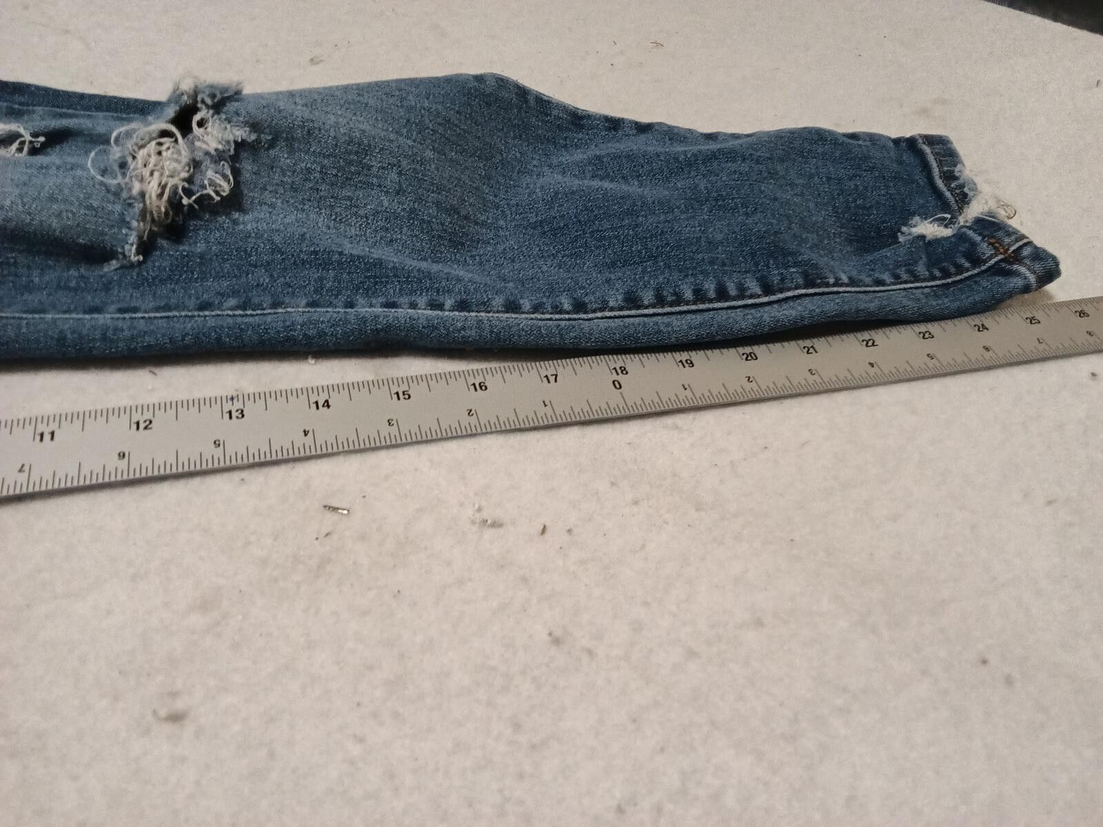 Other Judy Blue Distressed Skinny Jeans Size 11/30 Size 30" / US 8 / IT 44 - 4 Thumbnail