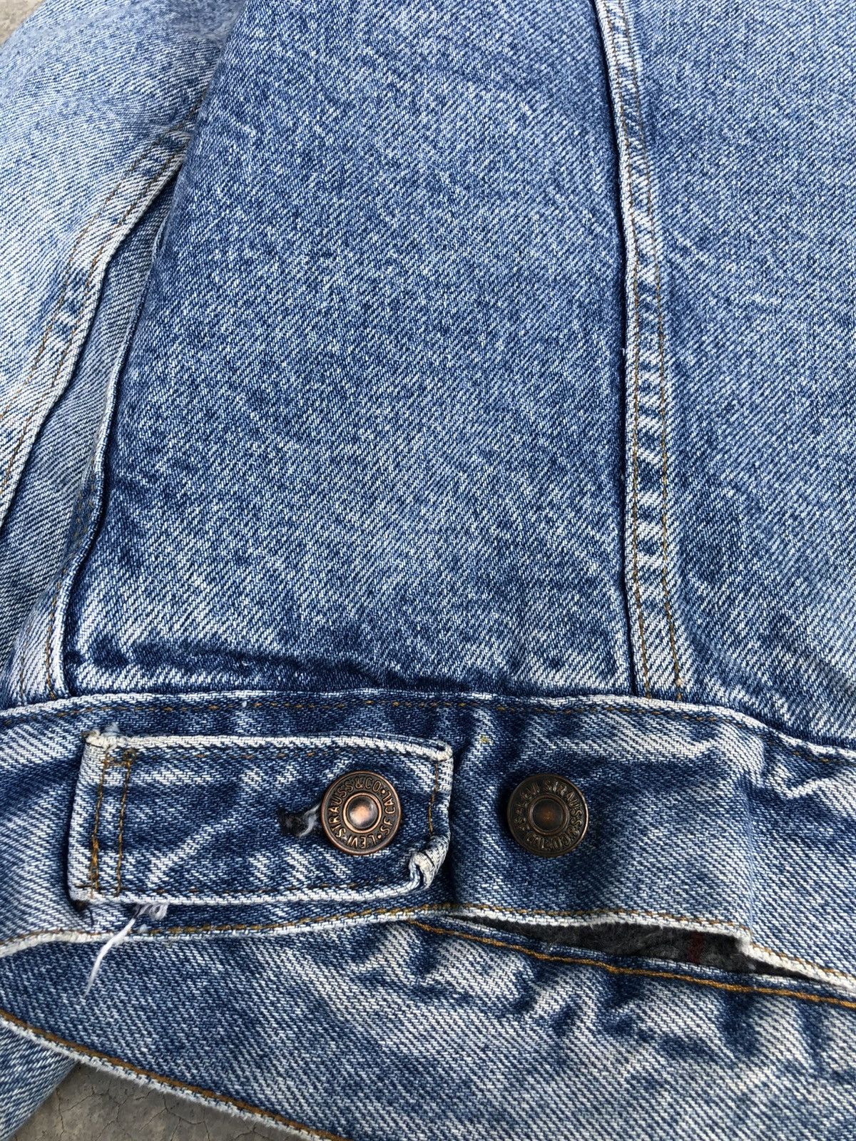 Levi's Vintage 80s 70s Levi’s Blanket Lined Denim Jacket Distressed Size US L / EU 52-54 / 3 - 21 Thumbnail