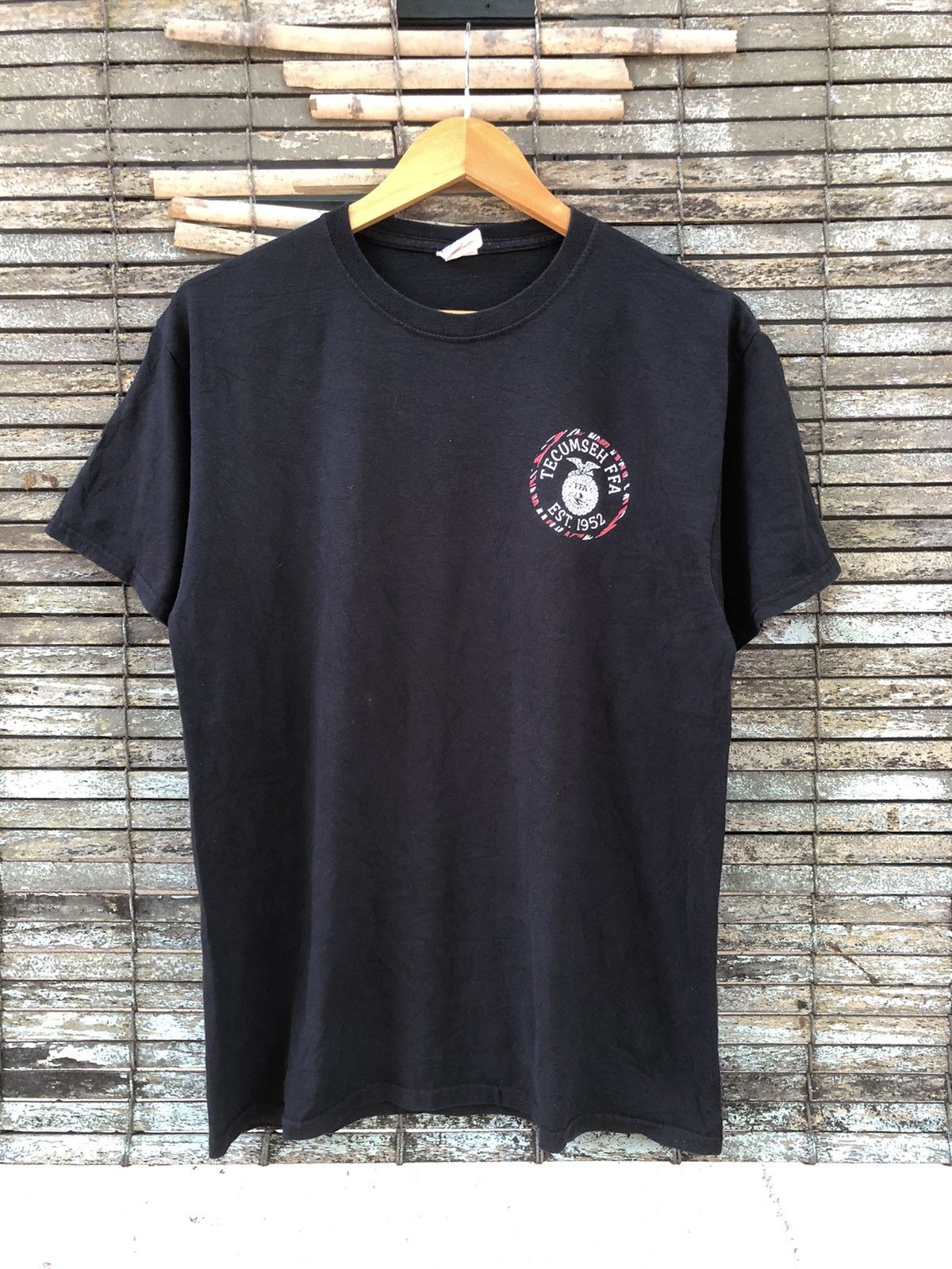 Japanese Brand × Vintage RARE Vintage Y2K Tecumseh FFA Home Of The Arrows Tshirt Size US M / EU 48-50 / 2 - 10 Thumbnail