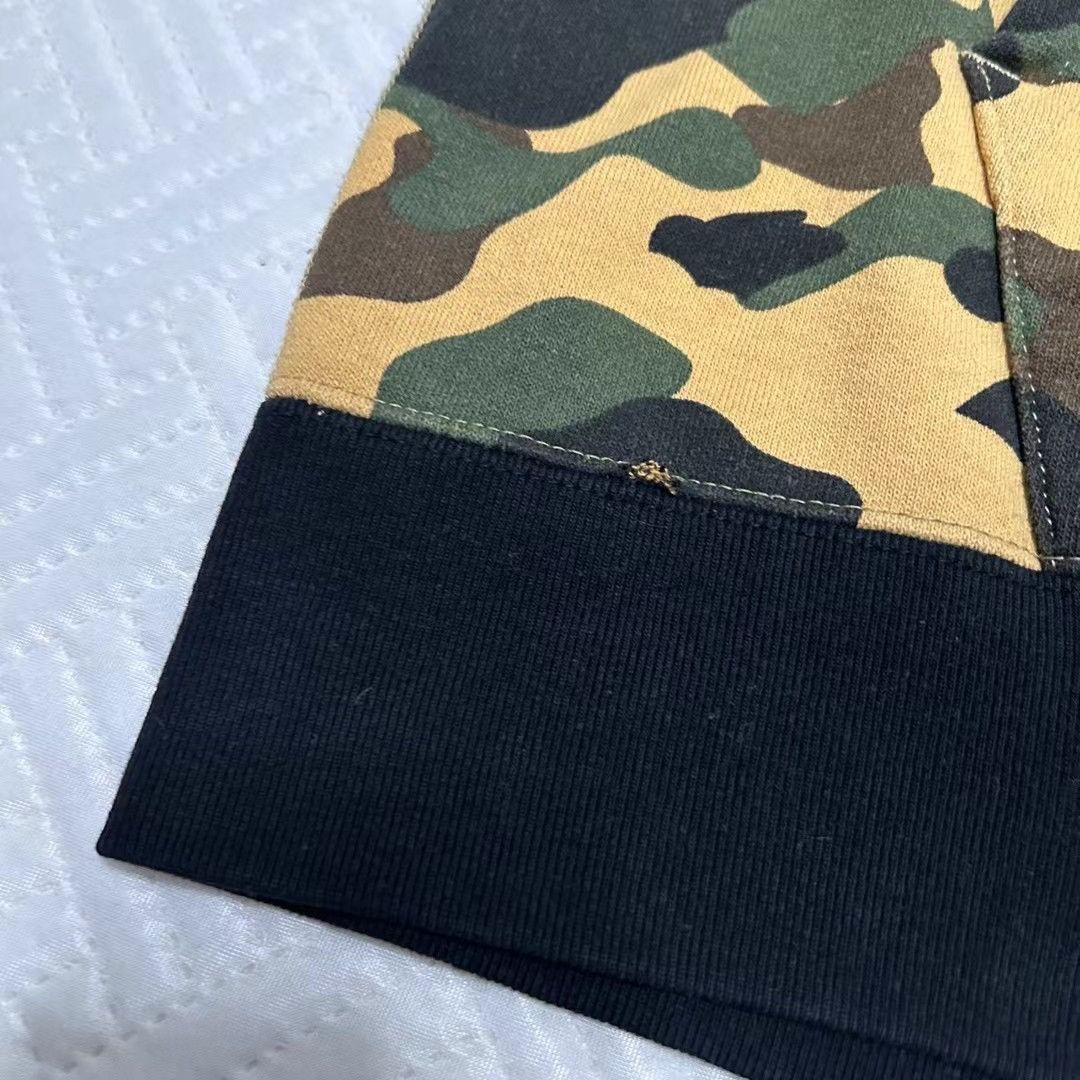 Bape 1ST CAMO SHARK HALF FULL ZIP HOODIE Size US L / EU 52-54 / 3 - 8 Thumbnail