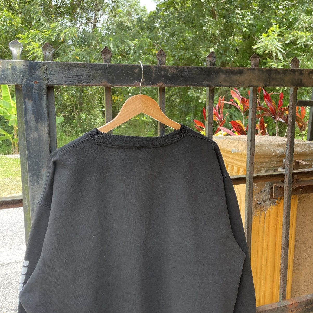 Rusty 🔥Vintage Rusty Center Spellout Surf Skate Sweatshirts Size US L / EU 52-54 / 3 - 3 Thumbnail
