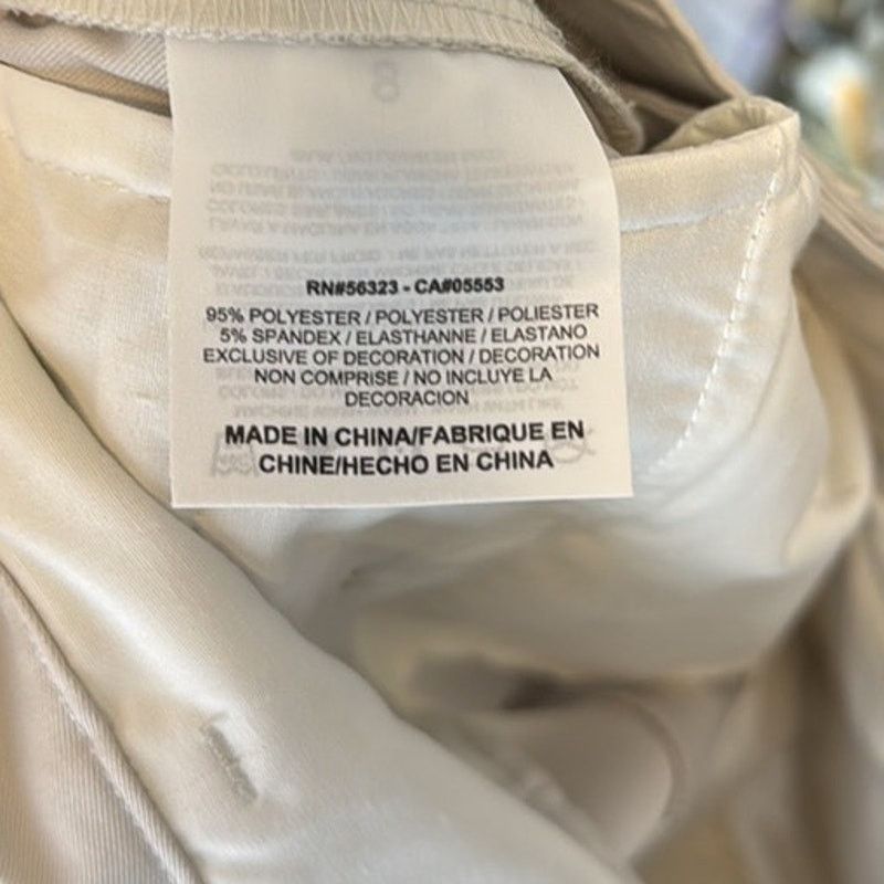 Nike Nike Dri-Fit Boys Golf Shorts light bone size 28 pockets Size US 28 / EU 44 - 7 Thumbnail